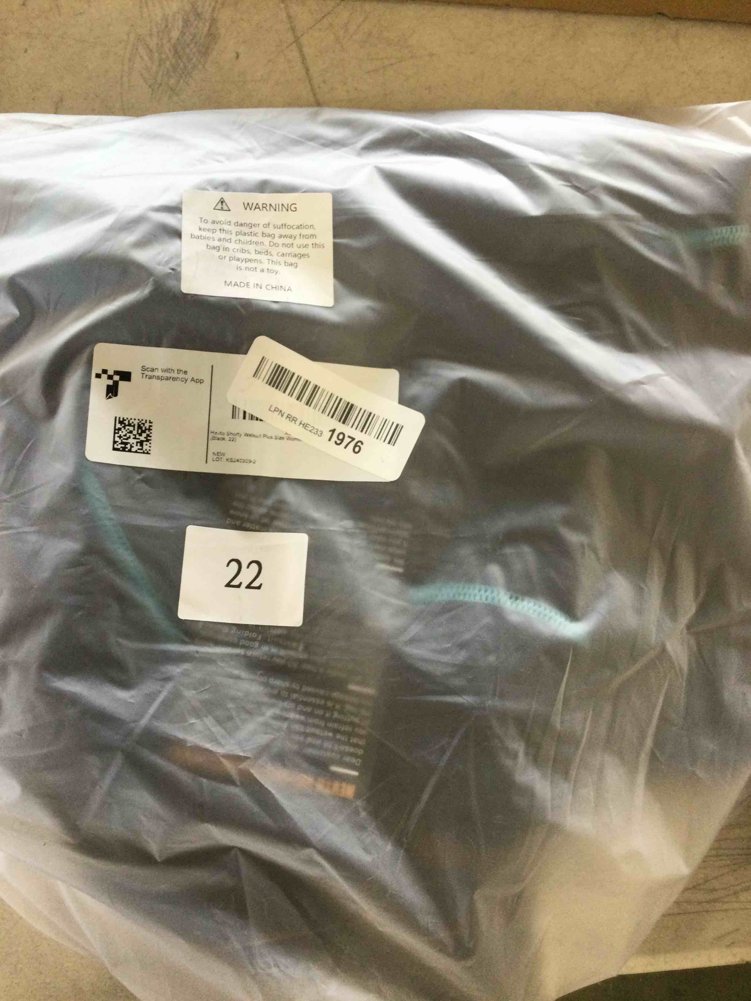 https://s3.amazonaws.com/lotting-images-prod/bidfta/RED6396505_1717687546224.jpeg