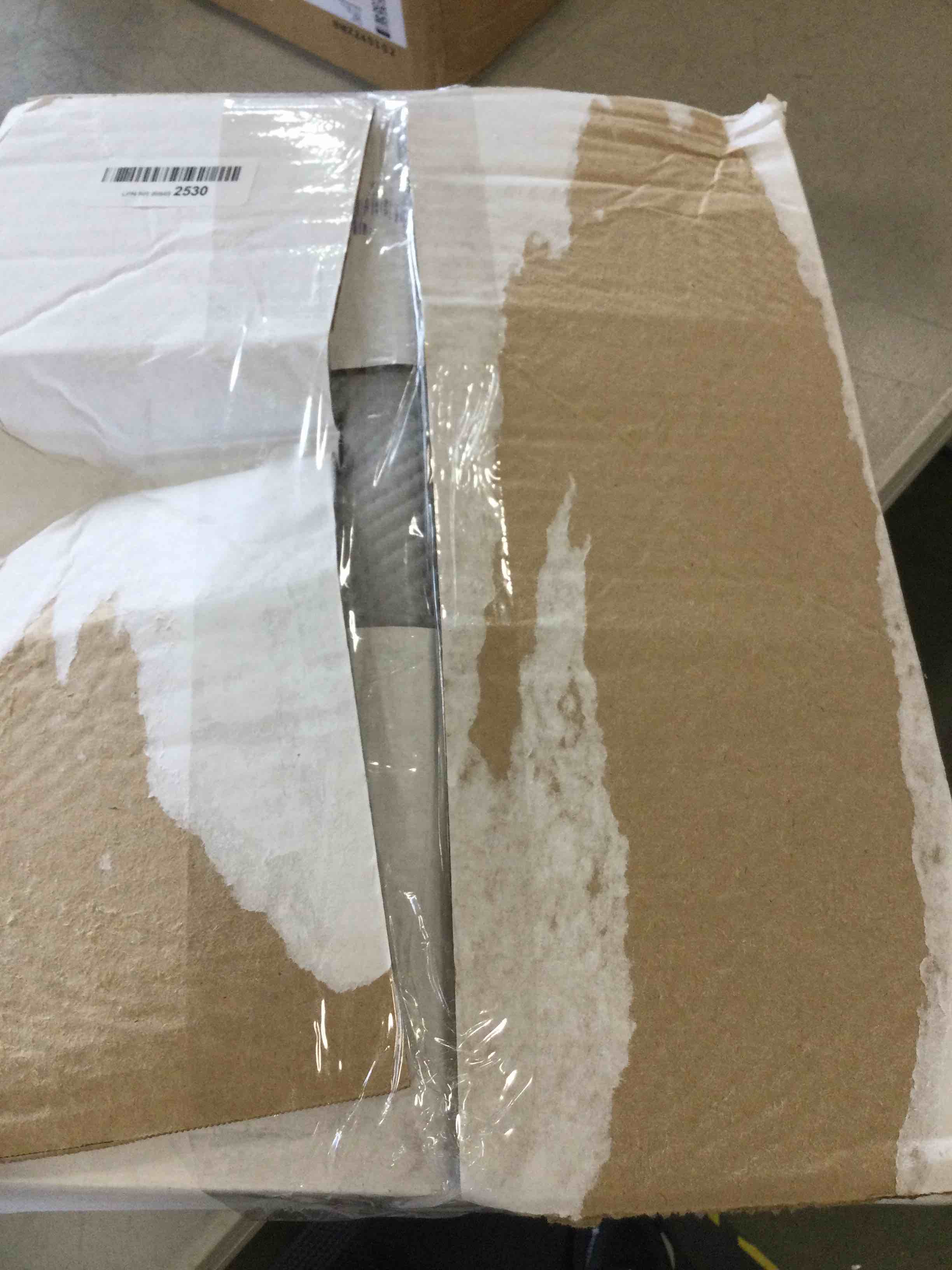 https://s3.amazonaws.com/lotting-images-prod/bidfta/RED6396530_1717689363343.jpeg
