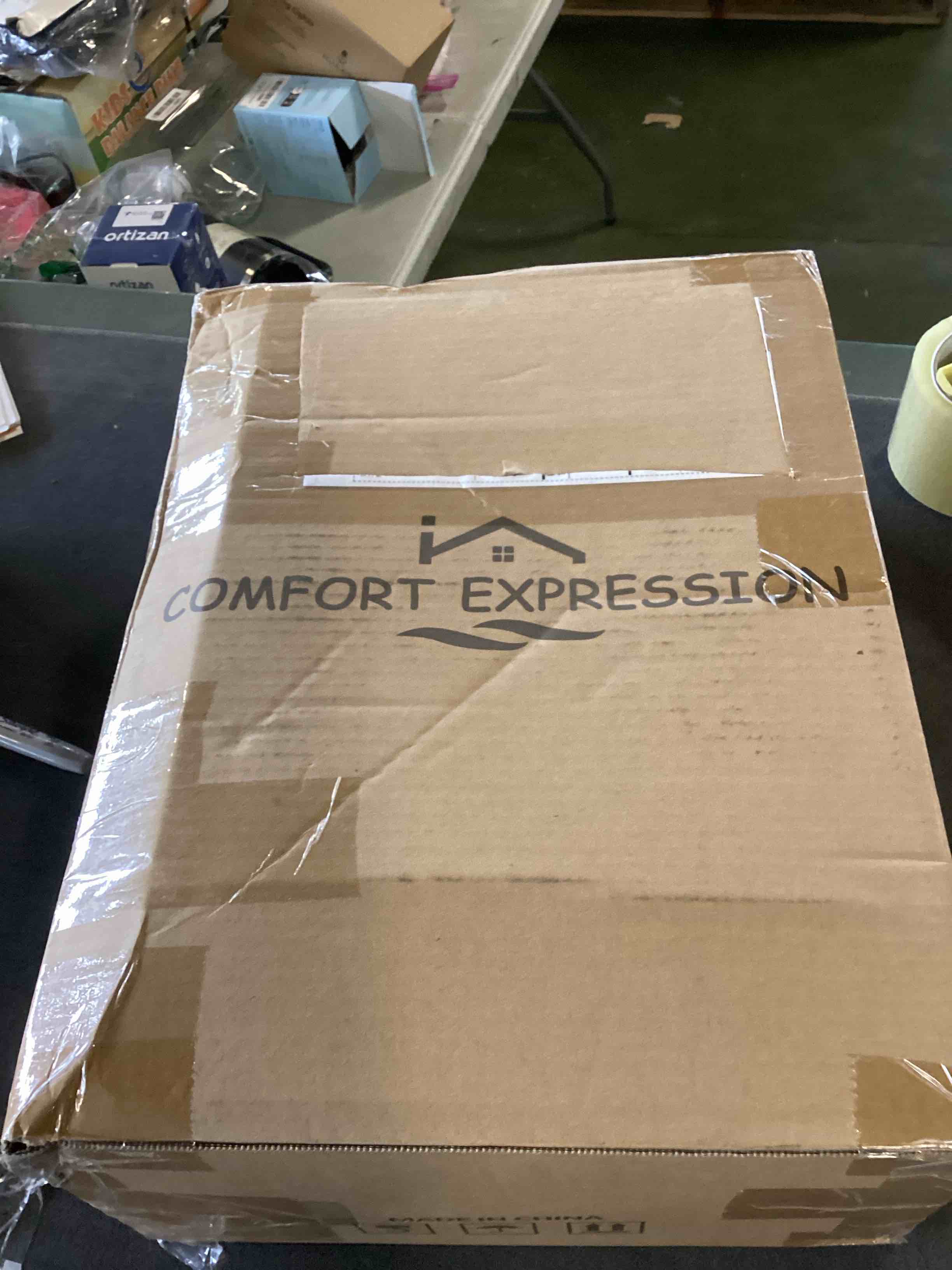 https://s3.amazonaws.com/lotting-images-prod/bidfta/RED6399711_1717789056144.jpeg
