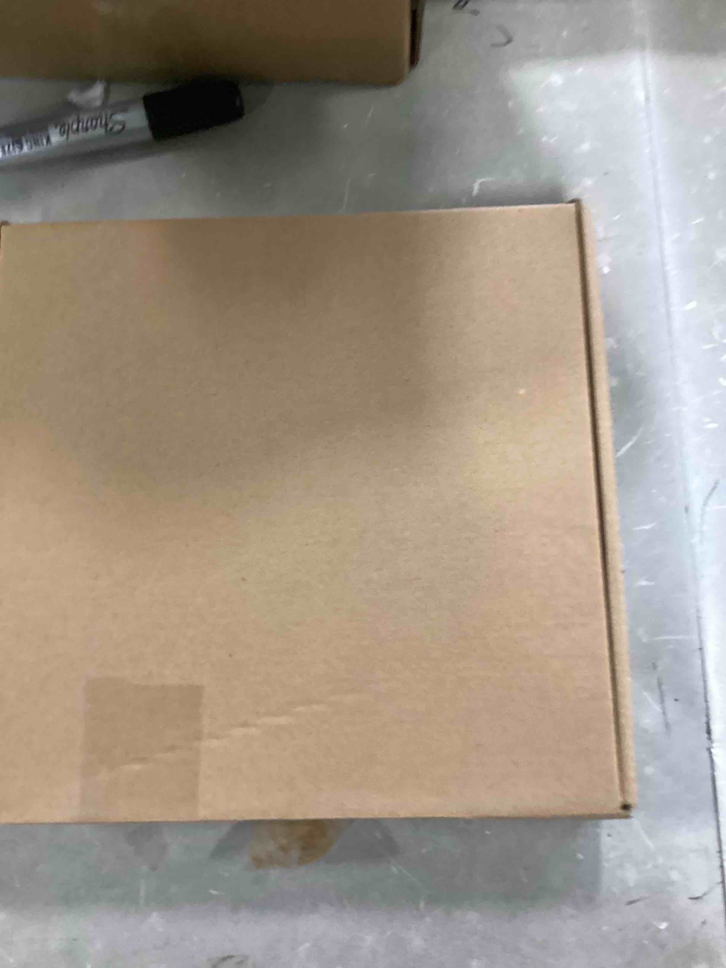 https://s3.amazonaws.com/lotting-images-prod/bidfta/RED6400815_1718724989271.jpeg