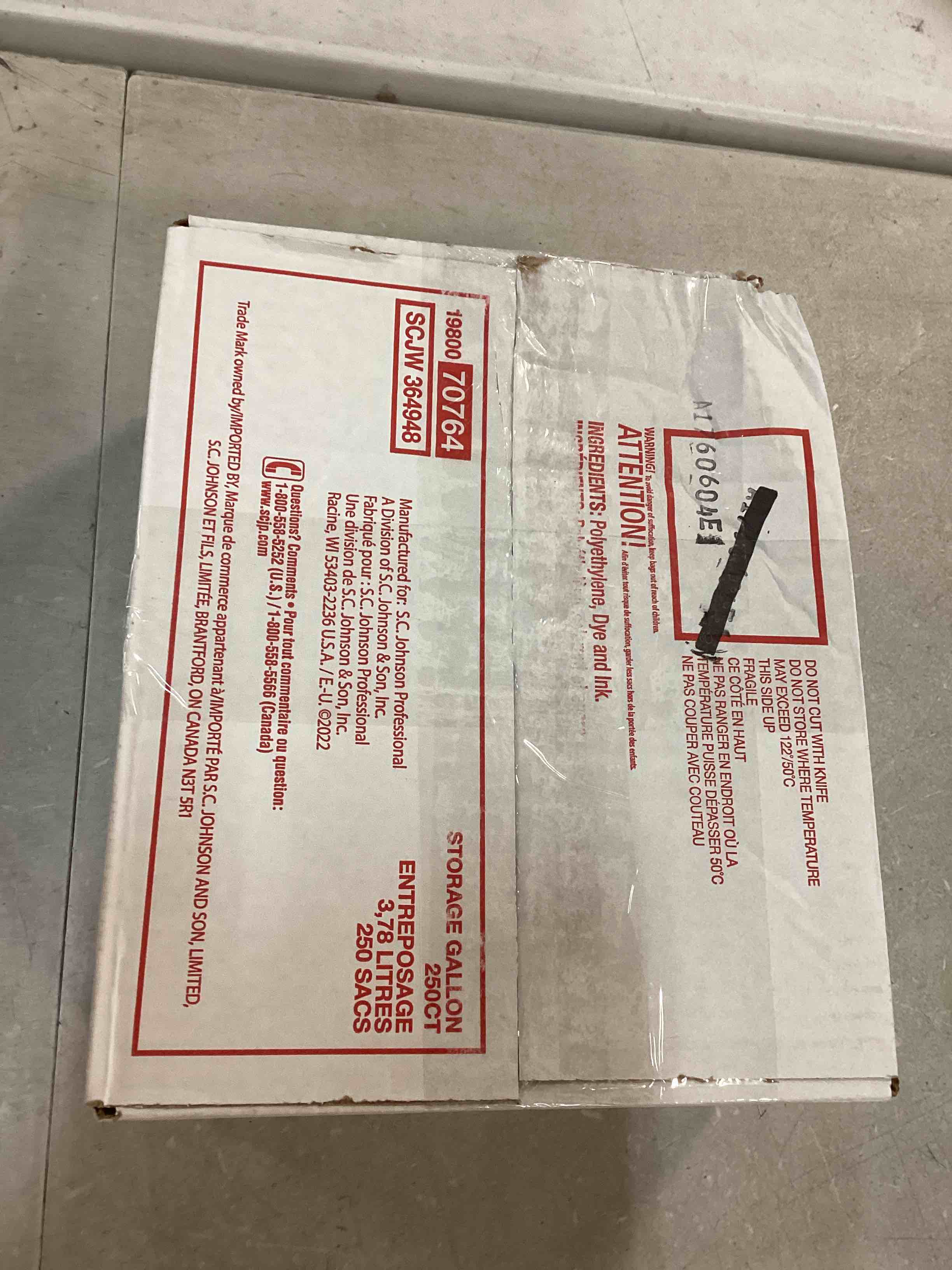 https://s3.amazonaws.com/lotting-images-prod/bidfta/RED6401287_1717760983566.jpeg
