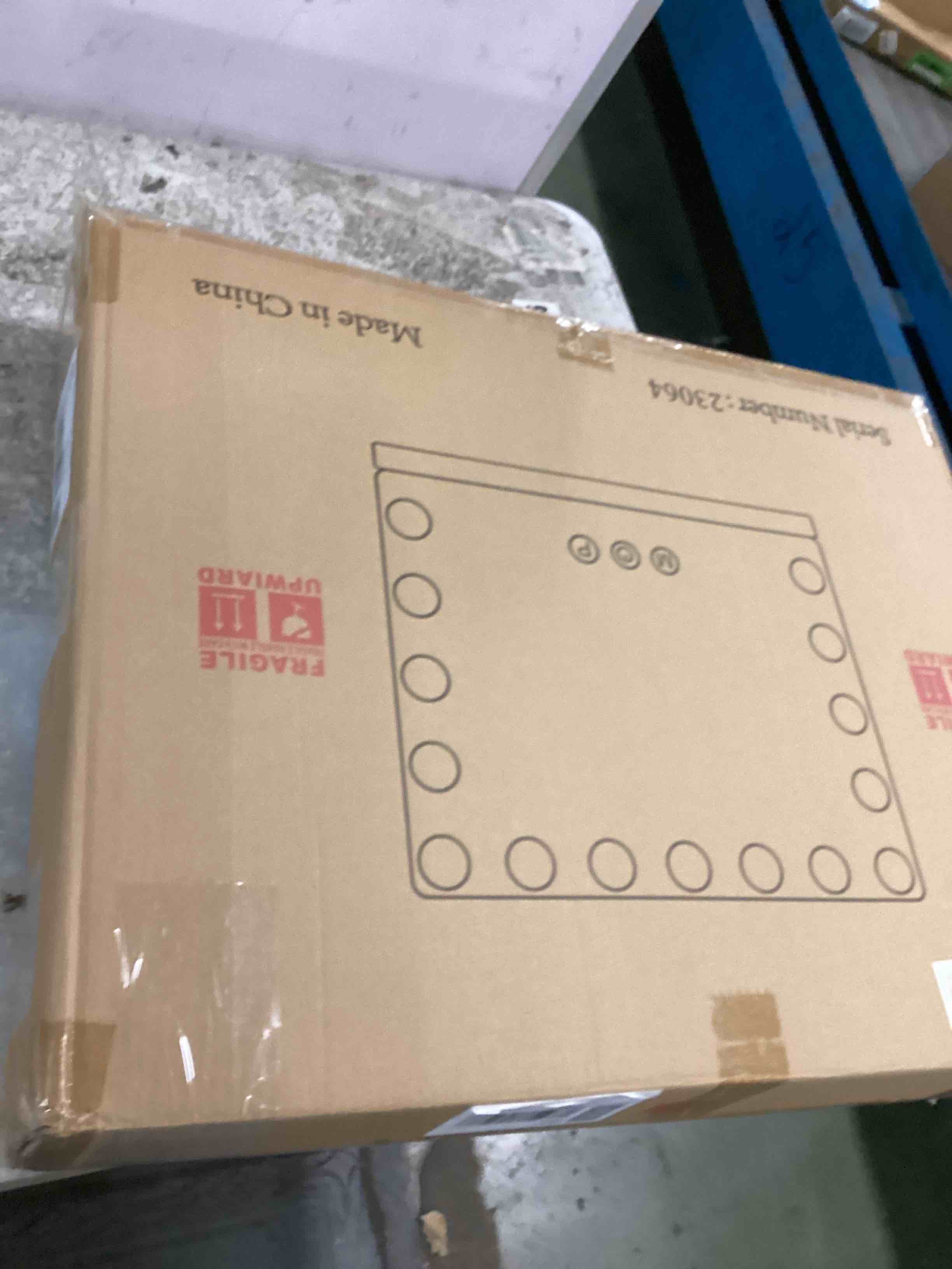 https://s3.amazonaws.com/lotting-images-prod/bidfta/RED6401607_1718105091893.jpeg