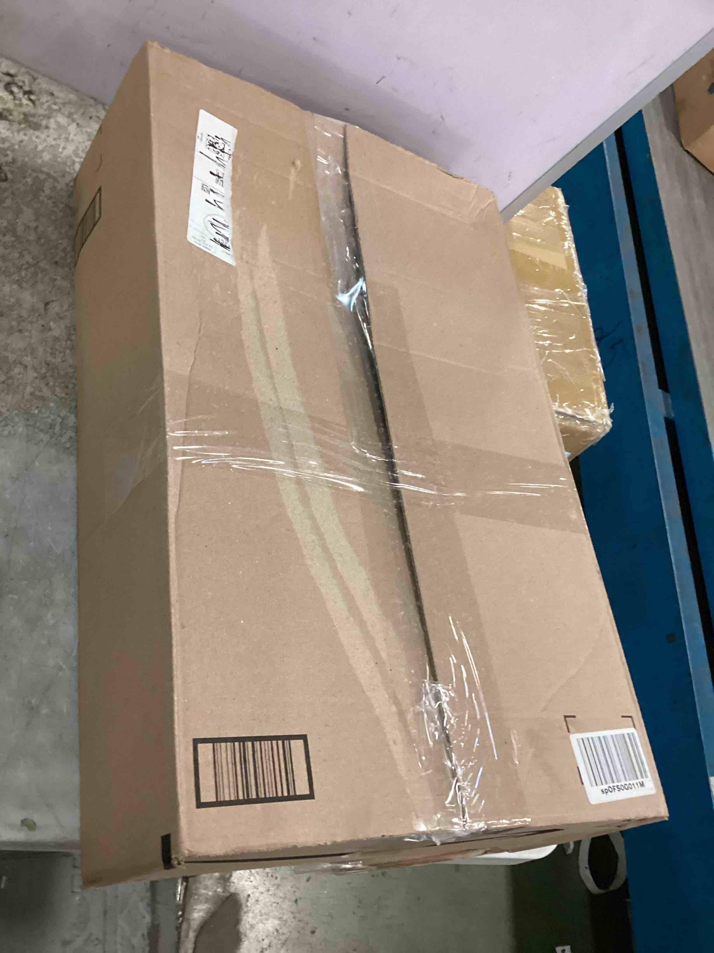 https://s3.amazonaws.com/lotting-images-prod/bidfta/RED6401643_1718109716582.jpeg