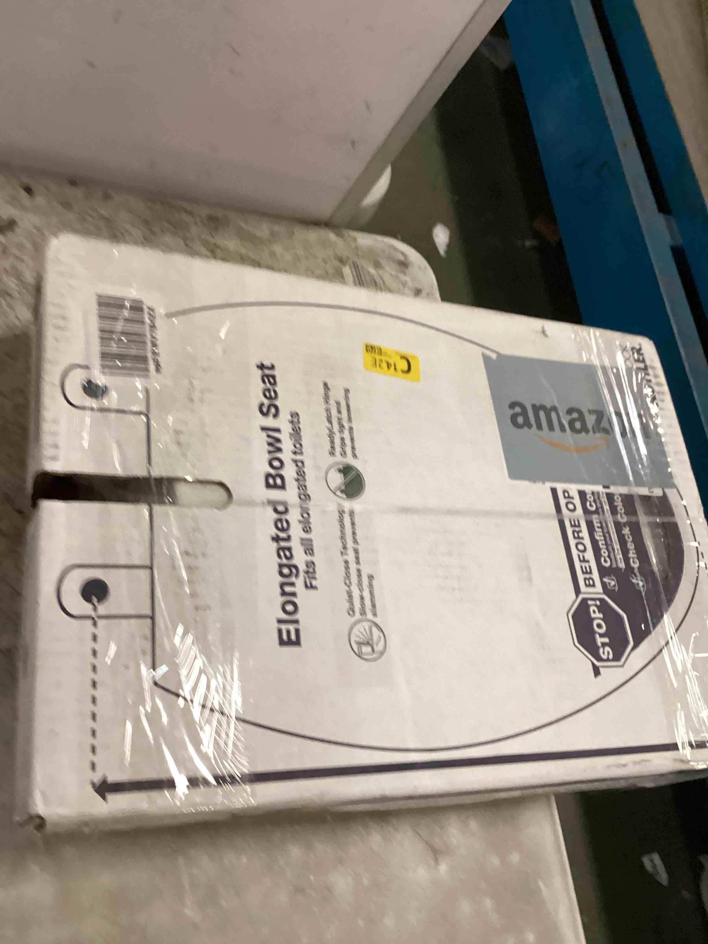 https://s3.amazonaws.com/lotting-images-prod/bidfta/RED6401736_1718120699068.jpeg