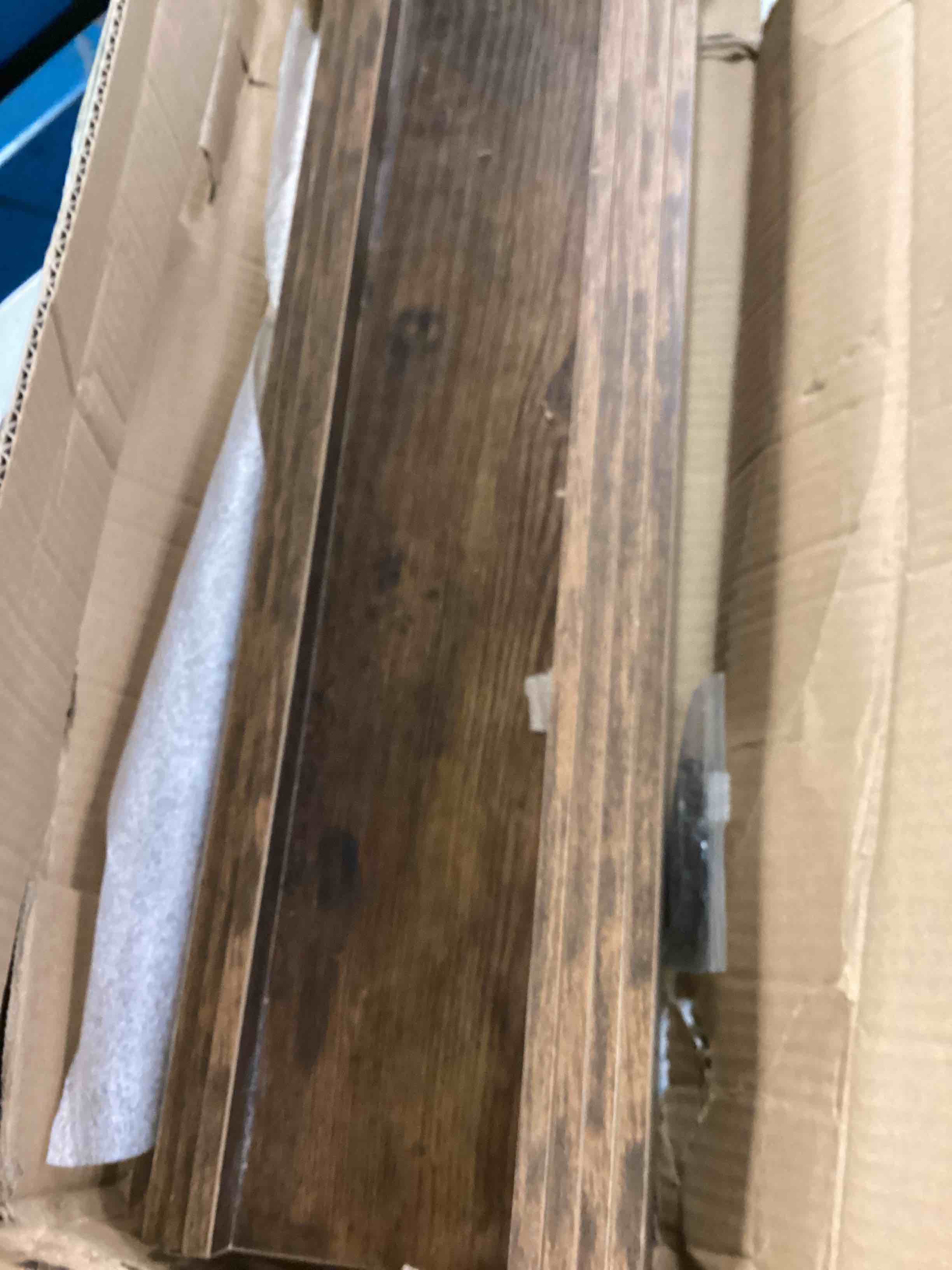 https://s3.amazonaws.com/lotting-images-prod/bidfta/RED6401872_1718192738895.jpeg