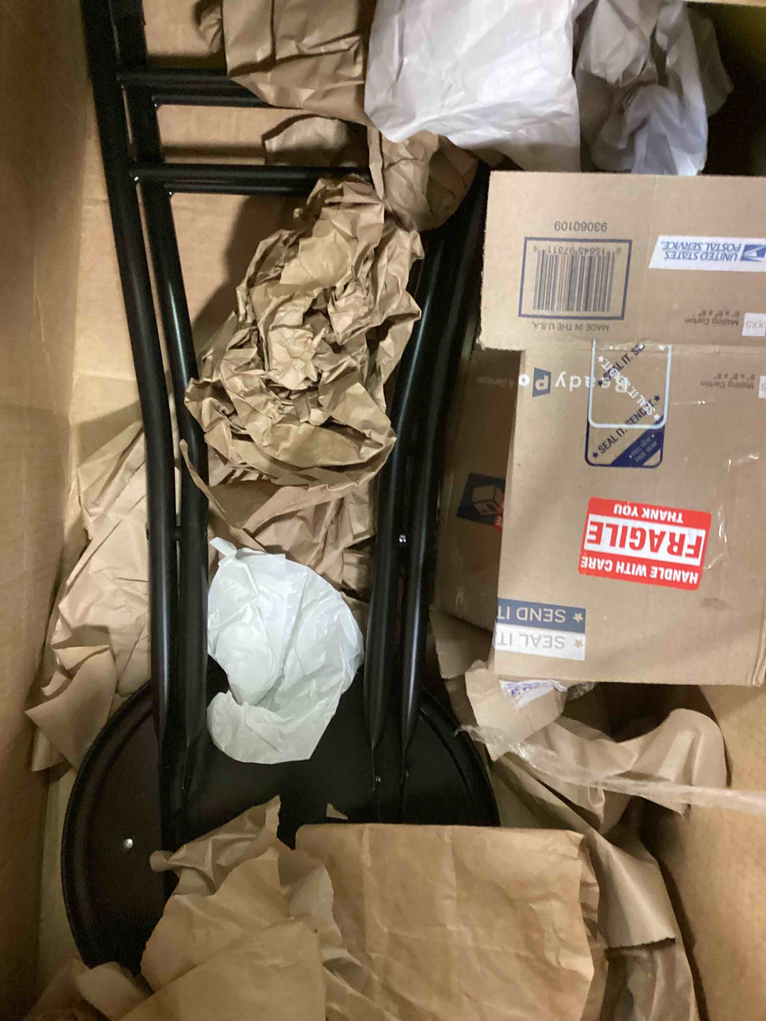 https://s3.amazonaws.com/lotting-images-prod/bidfta/RED6402378_1718366760799.jpeg