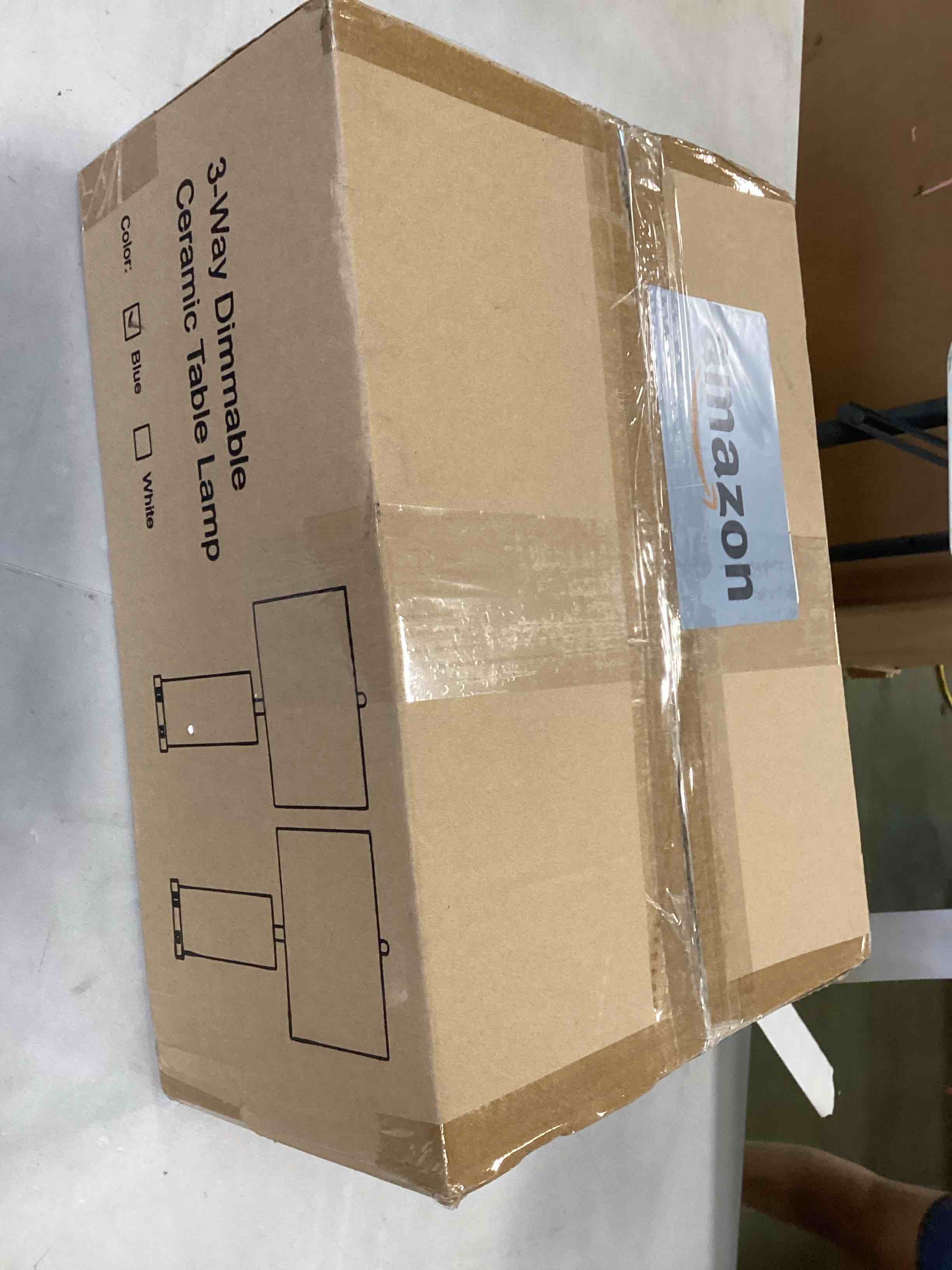 https://s3.amazonaws.com/lotting-images-prod/bidfta/RED6402637_1717618121789.jpeg