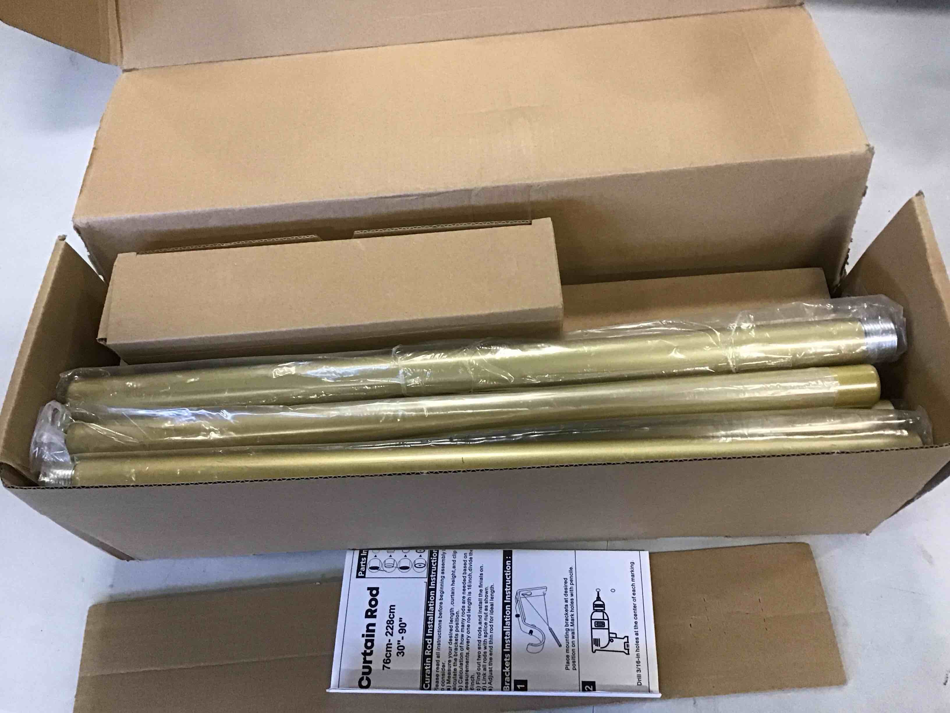 https://s3.amazonaws.com/lotting-images-prod/bidfta/RED6402833_1717759115904.jpeg