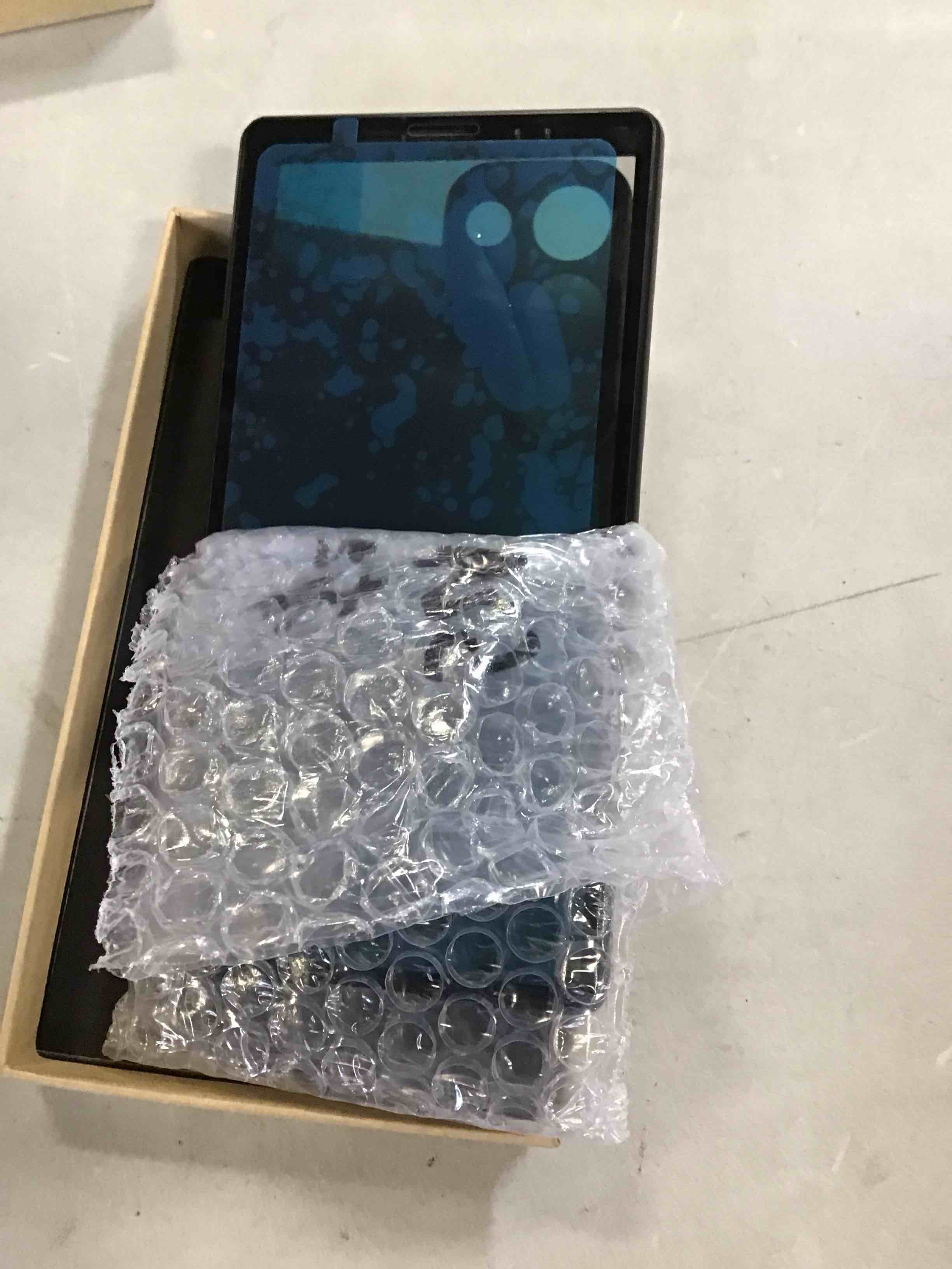 https://s3.amazonaws.com/lotting-images-prod/bidfta/RED6403003_1717785364920.jpeg