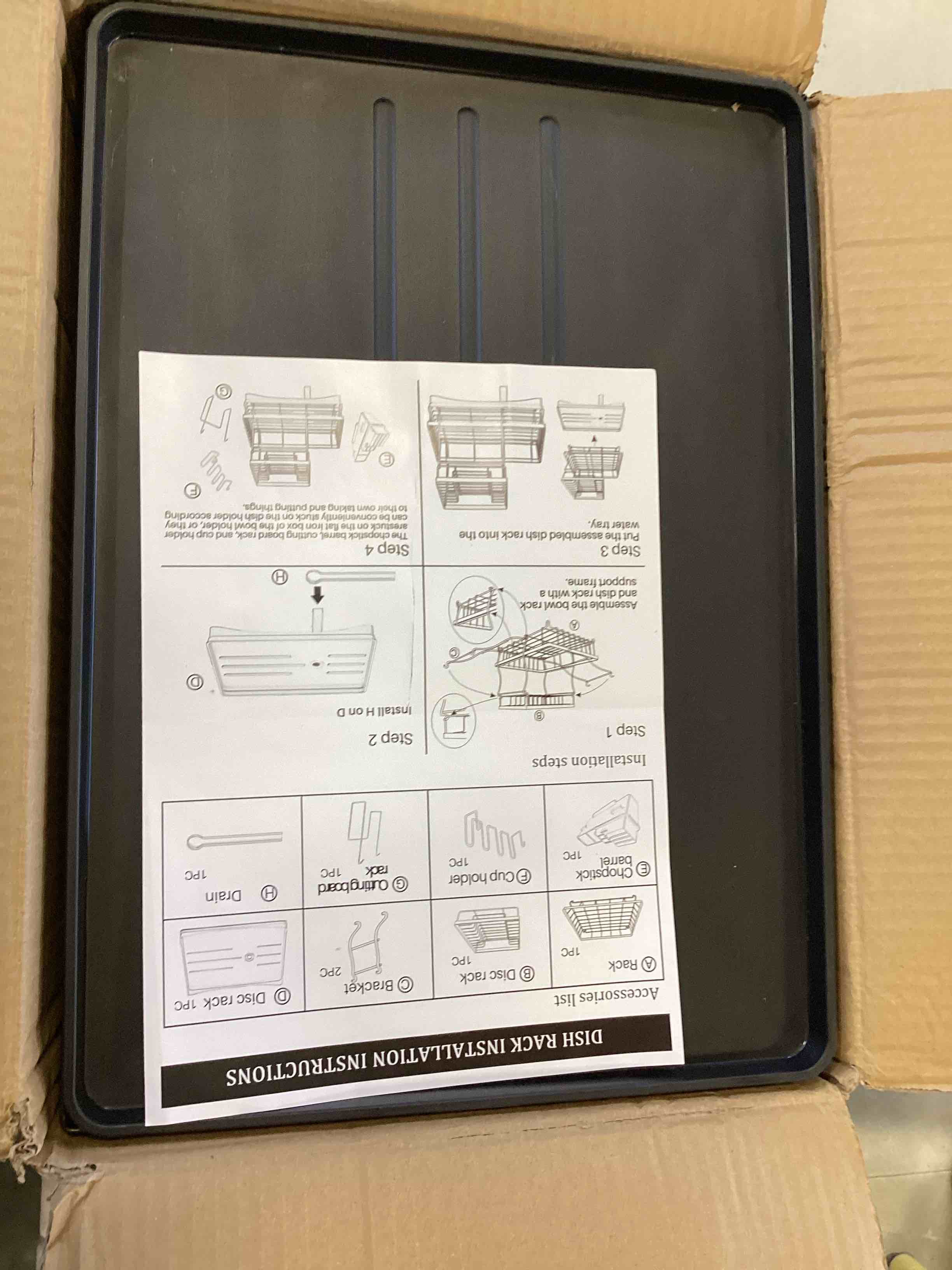 https://s3.amazonaws.com/lotting-images-prod/bidfta/RED6403094_1718475790666.jpeg