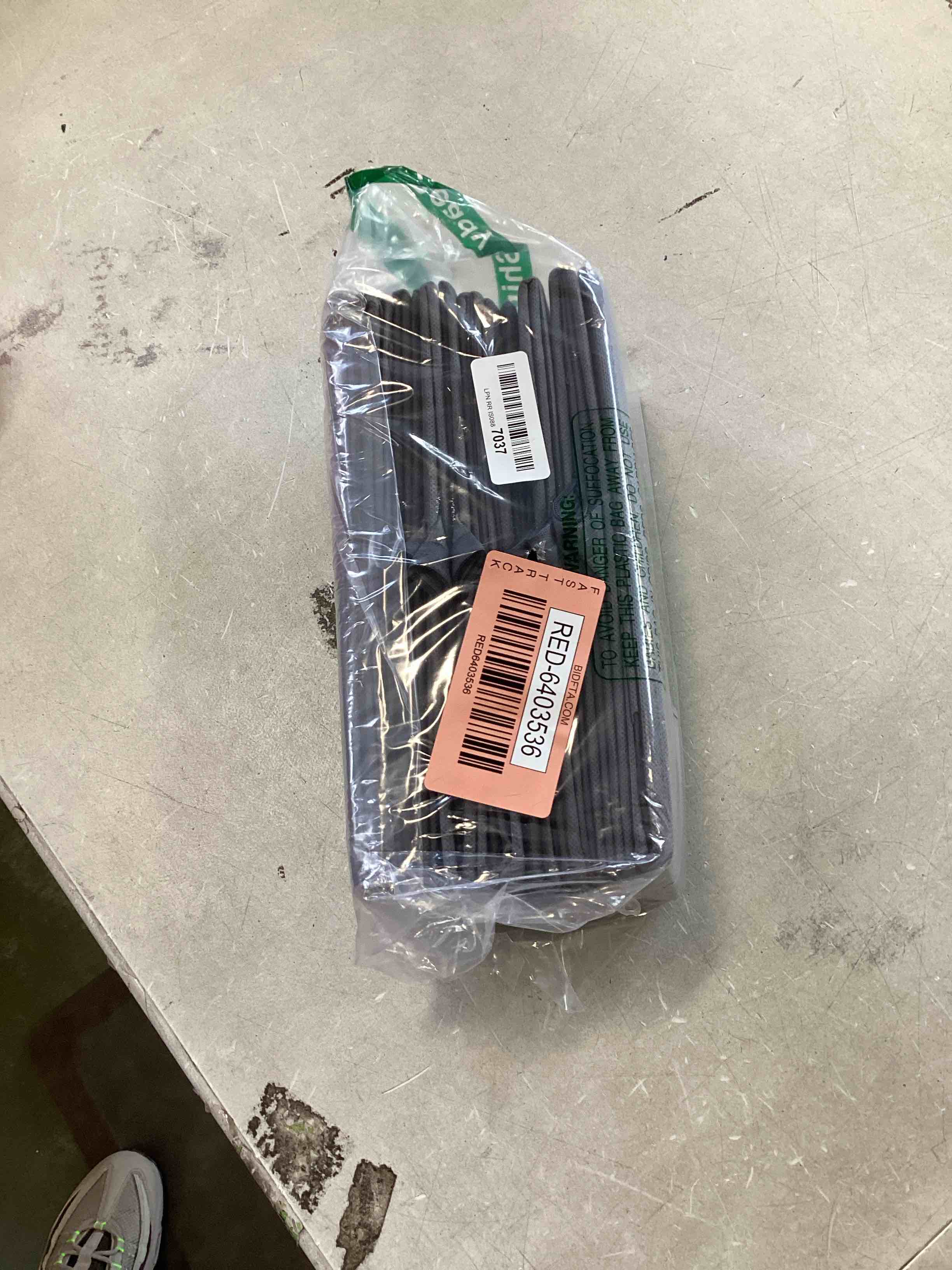 https://s3.amazonaws.com/lotting-images-prod/bidfta/RED6403536_1718714917149.jpeg