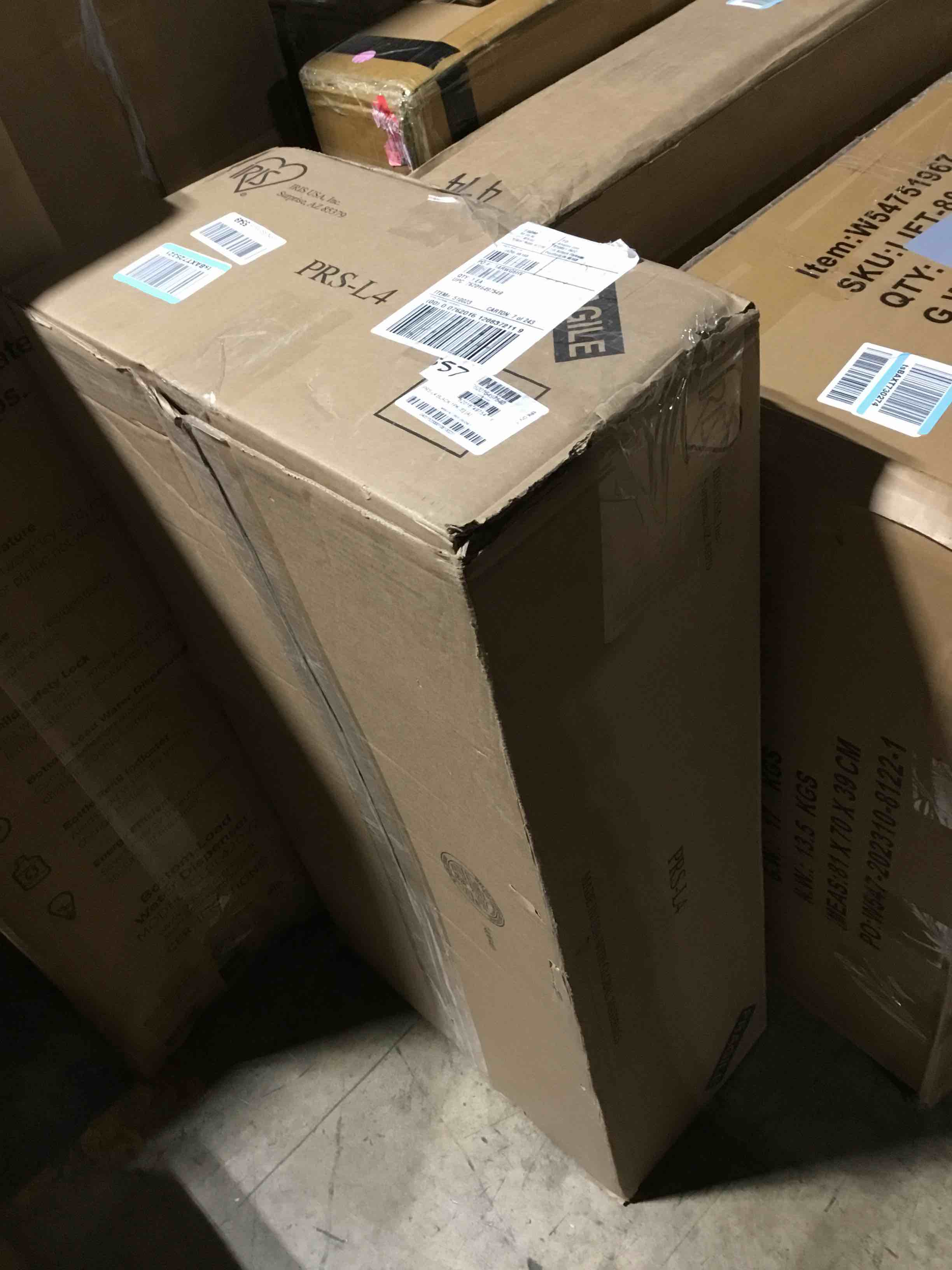 https://s3.amazonaws.com/lotting-images-prod/bidfta/RED6406385_1724417858725.jpeg