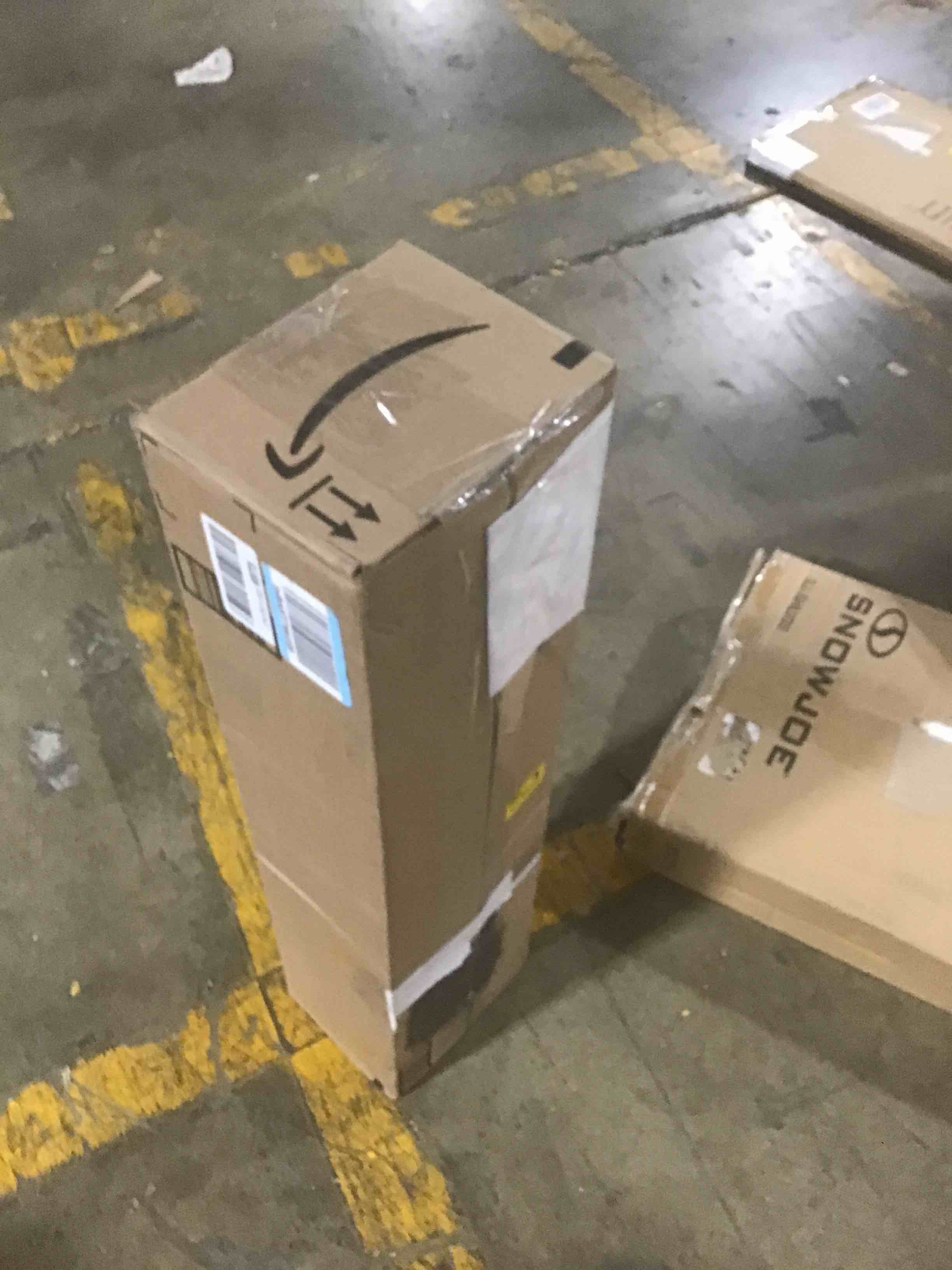 https://s3.amazonaws.com/lotting-images-prod/bidfta/RED6407209_1719246585759.jpeg