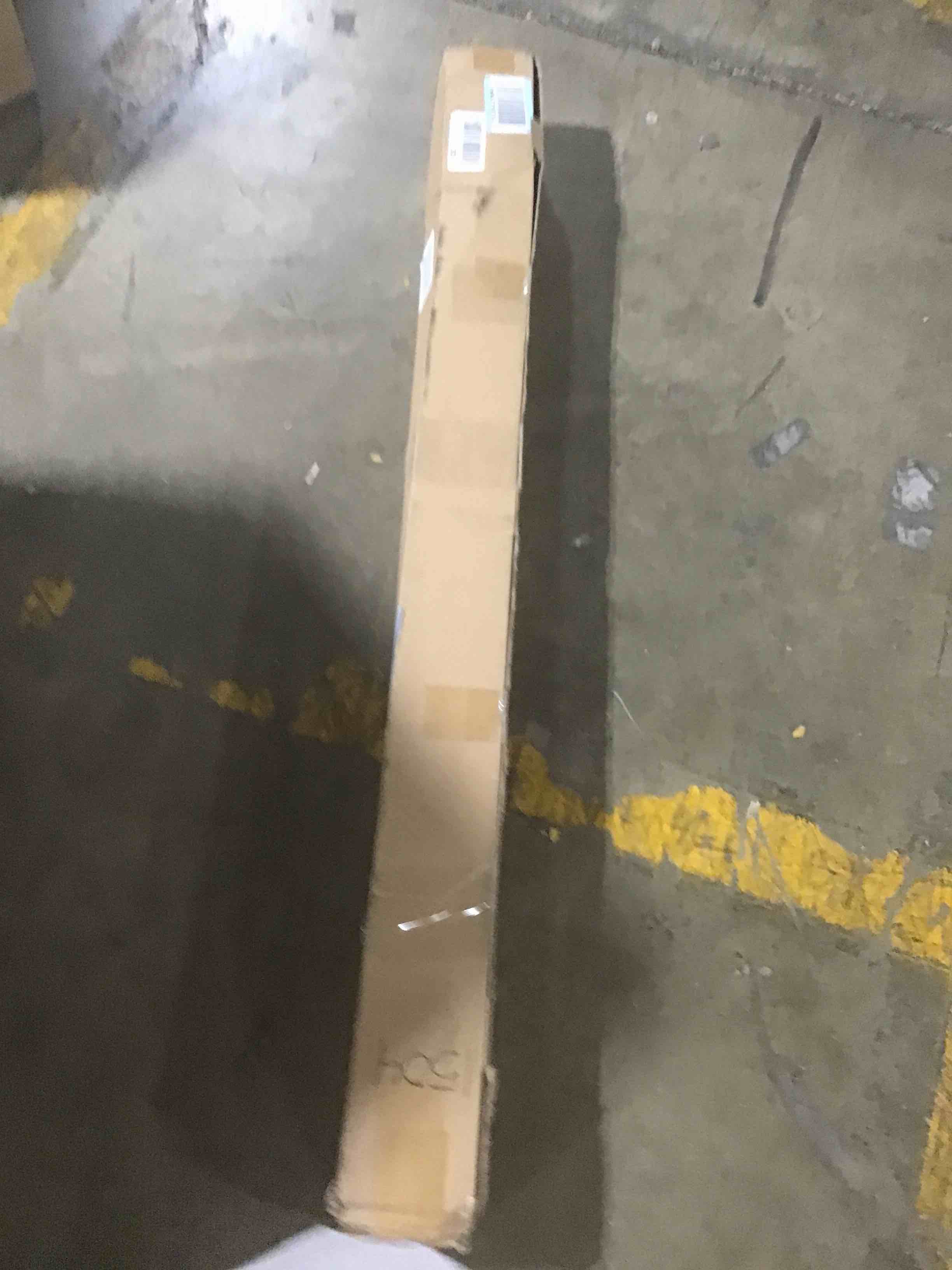 https://s3.amazonaws.com/lotting-images-prod/bidfta/RED6407215_1719246875627.jpeg