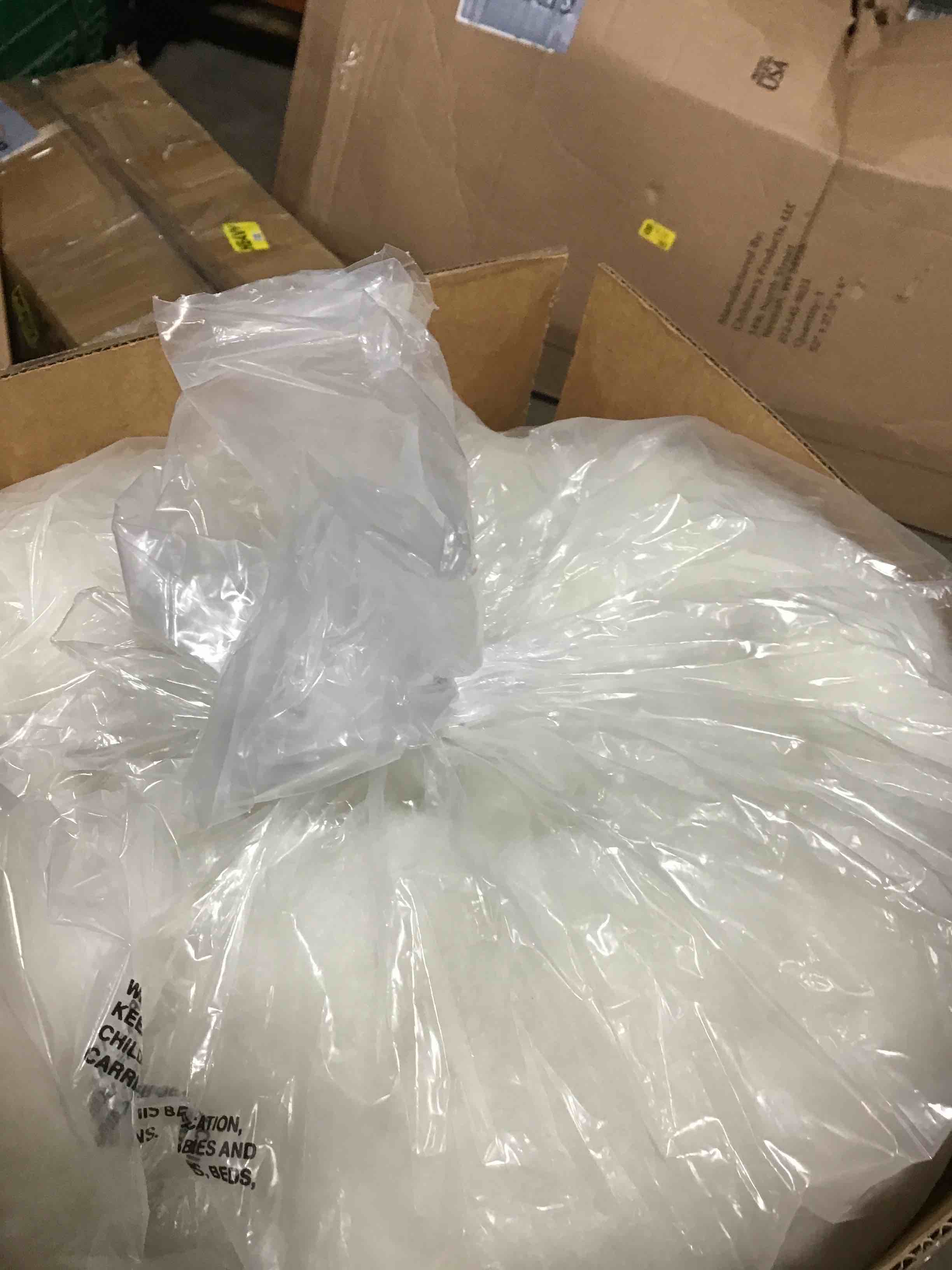 https://s3.amazonaws.com/lotting-images-prod/bidfta/RED6408113_1723129303516.jpeg
