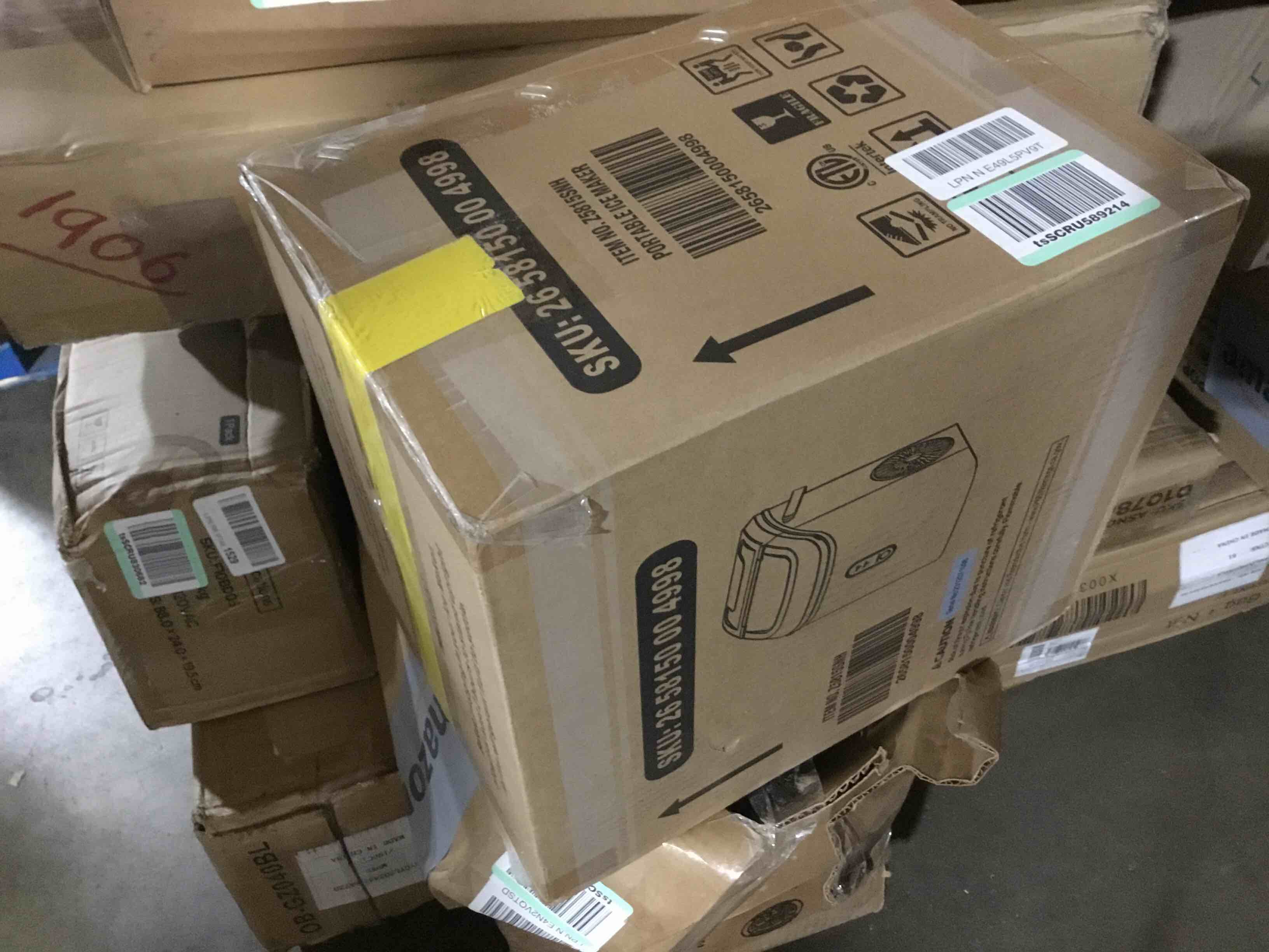 https://s3.amazonaws.com/lotting-images-prod/bidfta/RED6412913_1724078820176.jpeg