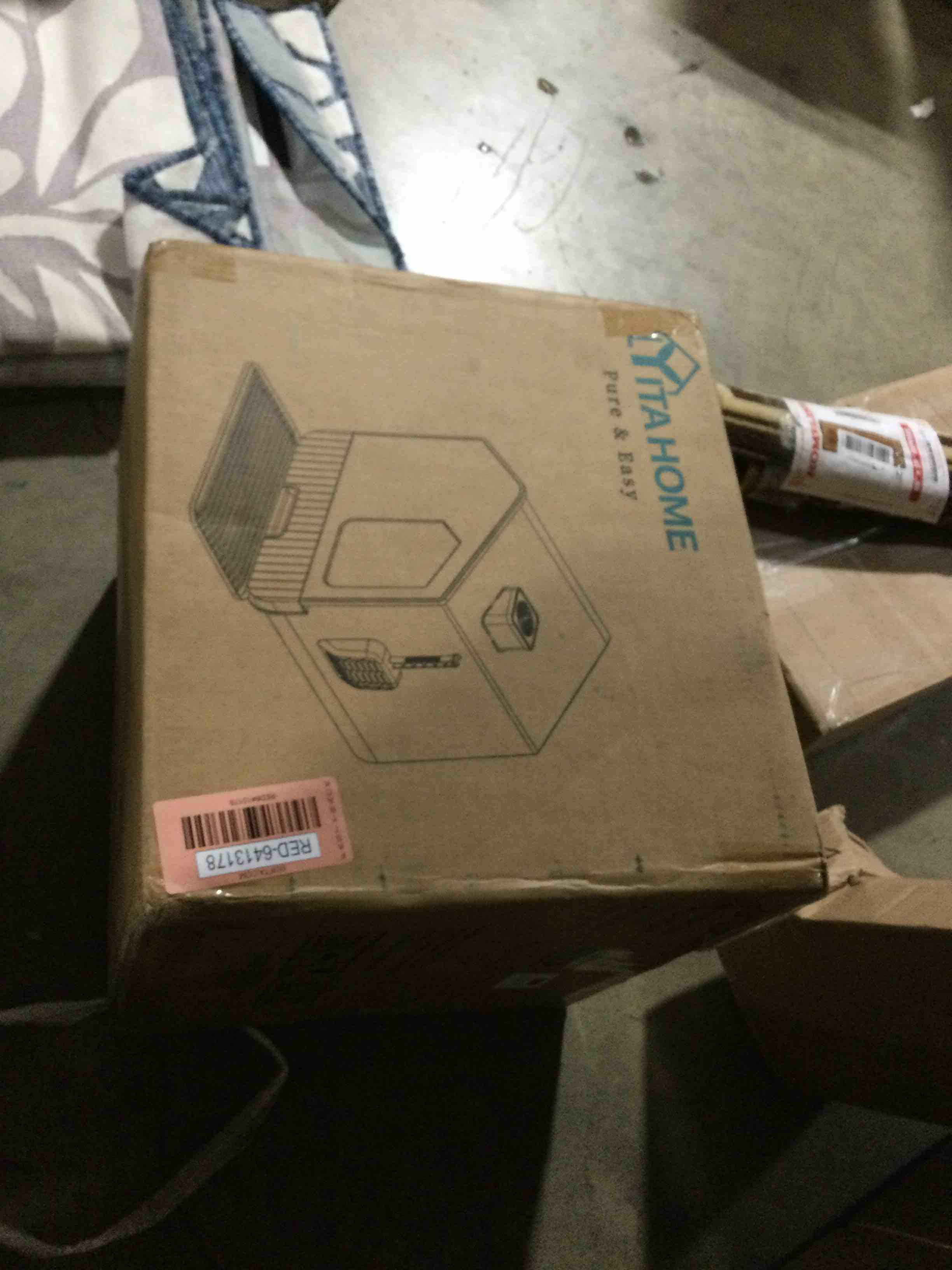https://s3.amazonaws.com/lotting-images-prod/bidfta/RED6413178_1719001262742.jpeg