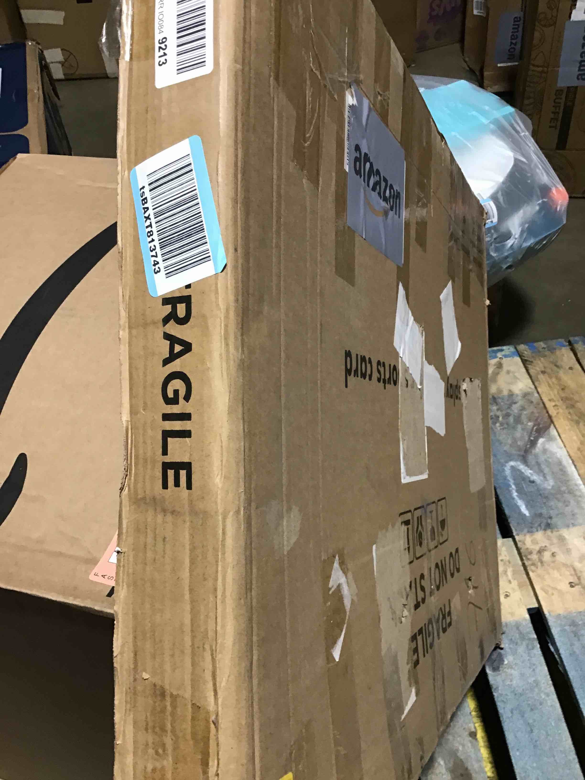 https://s3.amazonaws.com/lotting-images-prod/bidfta/RED6413315_1719267764411.jpeg