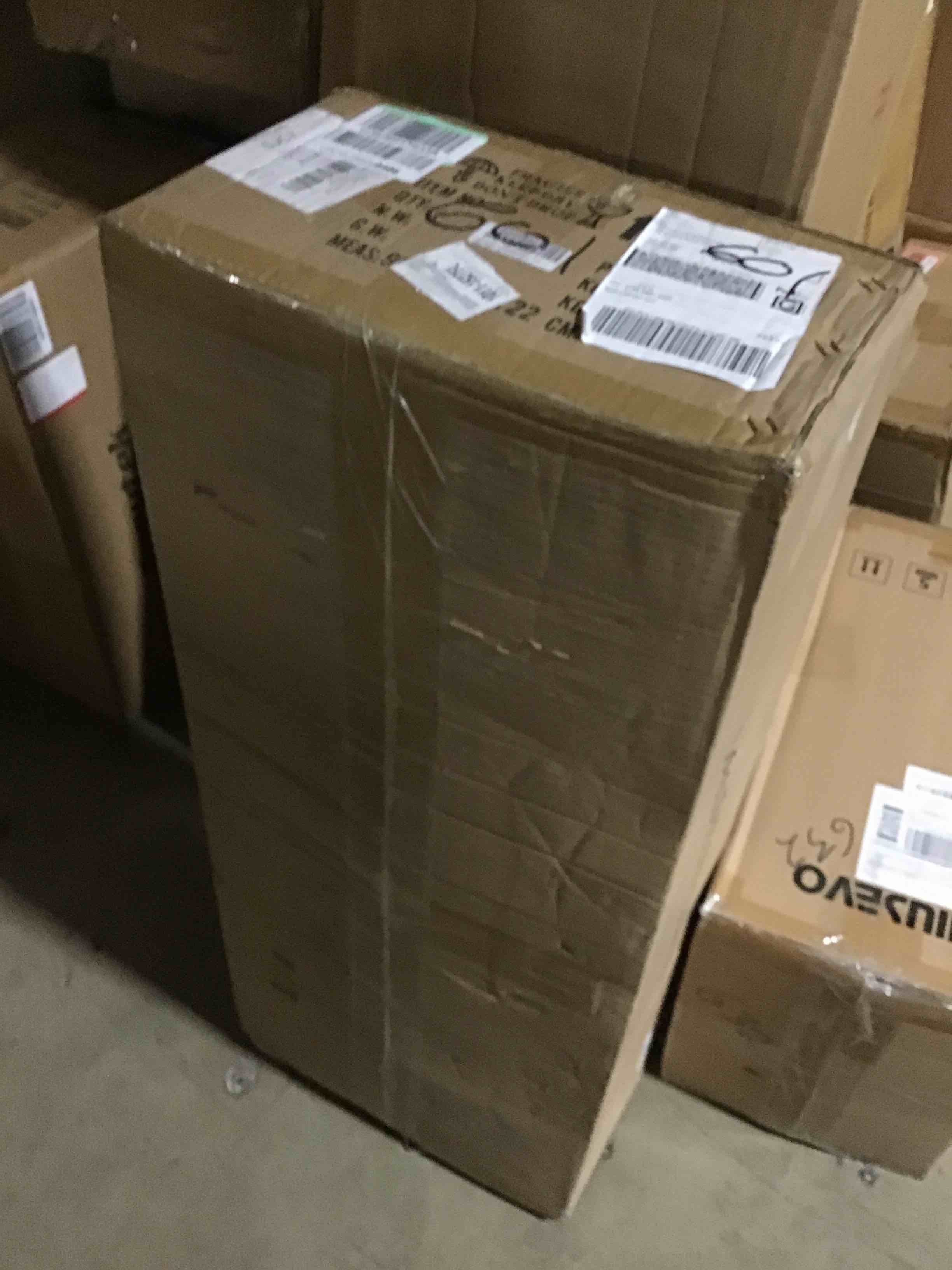 https://s3.amazonaws.com/lotting-images-prod/bidfta/RED6413800_1720538022806.jpeg