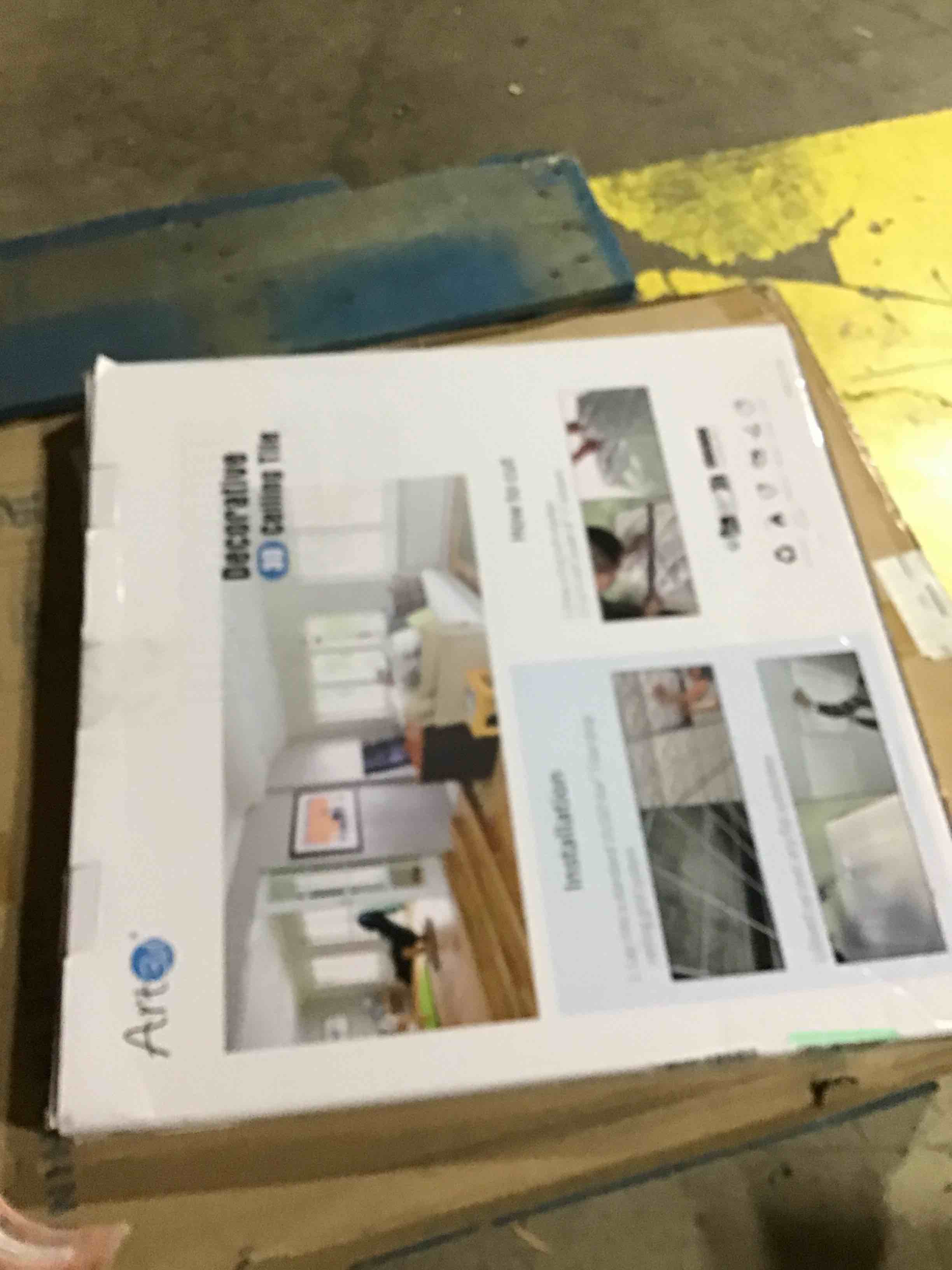 https://s3.amazonaws.com/lotting-images-prod/bidfta/RED6413811_1720623409593.jpeg