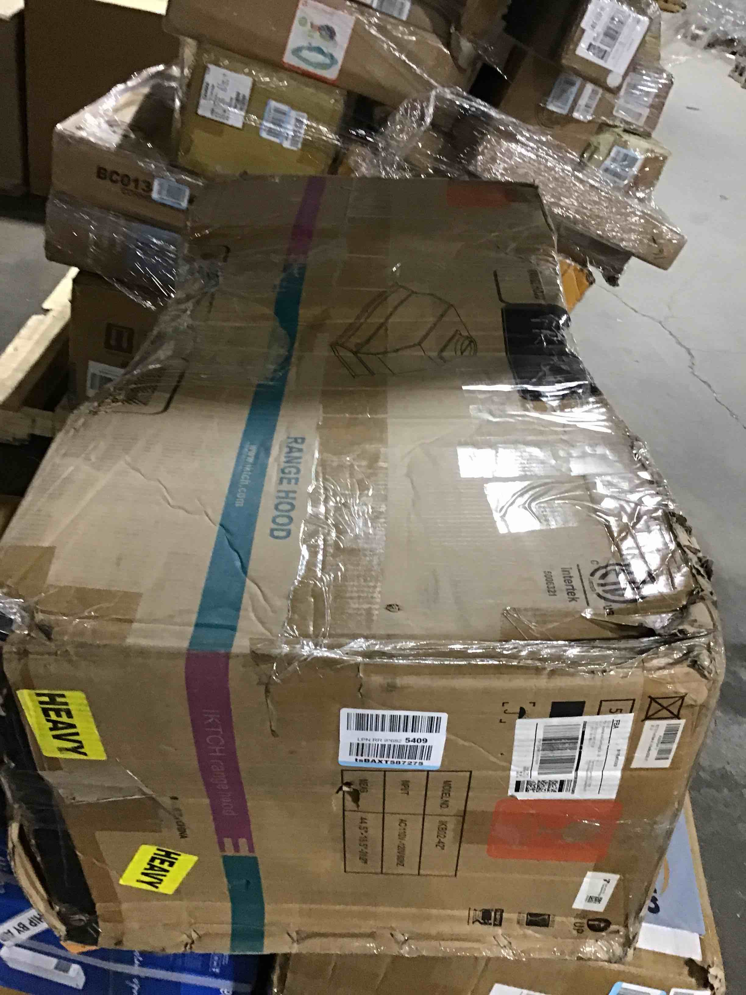 https://s3.amazonaws.com/lotting-images-prod/bidfta/RED6414108_1721334106156.jpeg