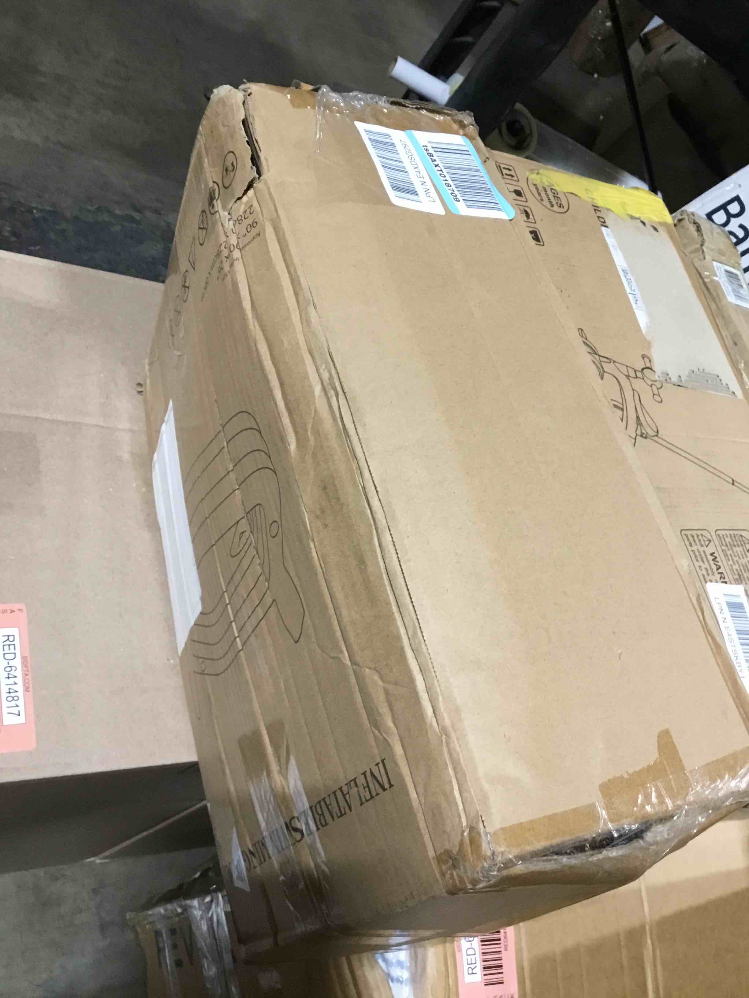 https://s3.amazonaws.com/lotting-images-prod/bidfta/RED6414815_1722976721542.jpeg