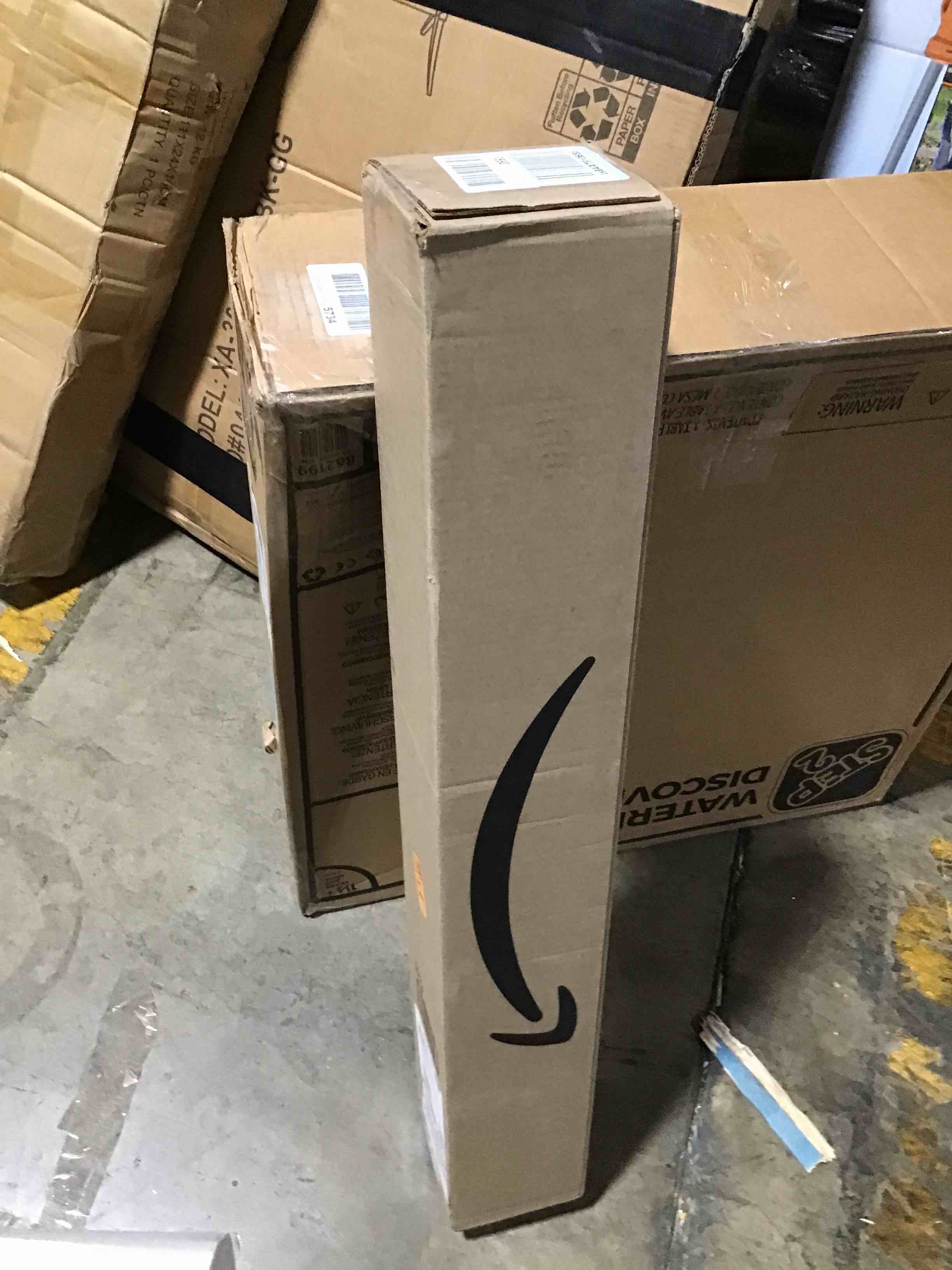 https://s3.amazonaws.com/lotting-images-prod/bidfta/RED6415884_1724158927574.jpeg