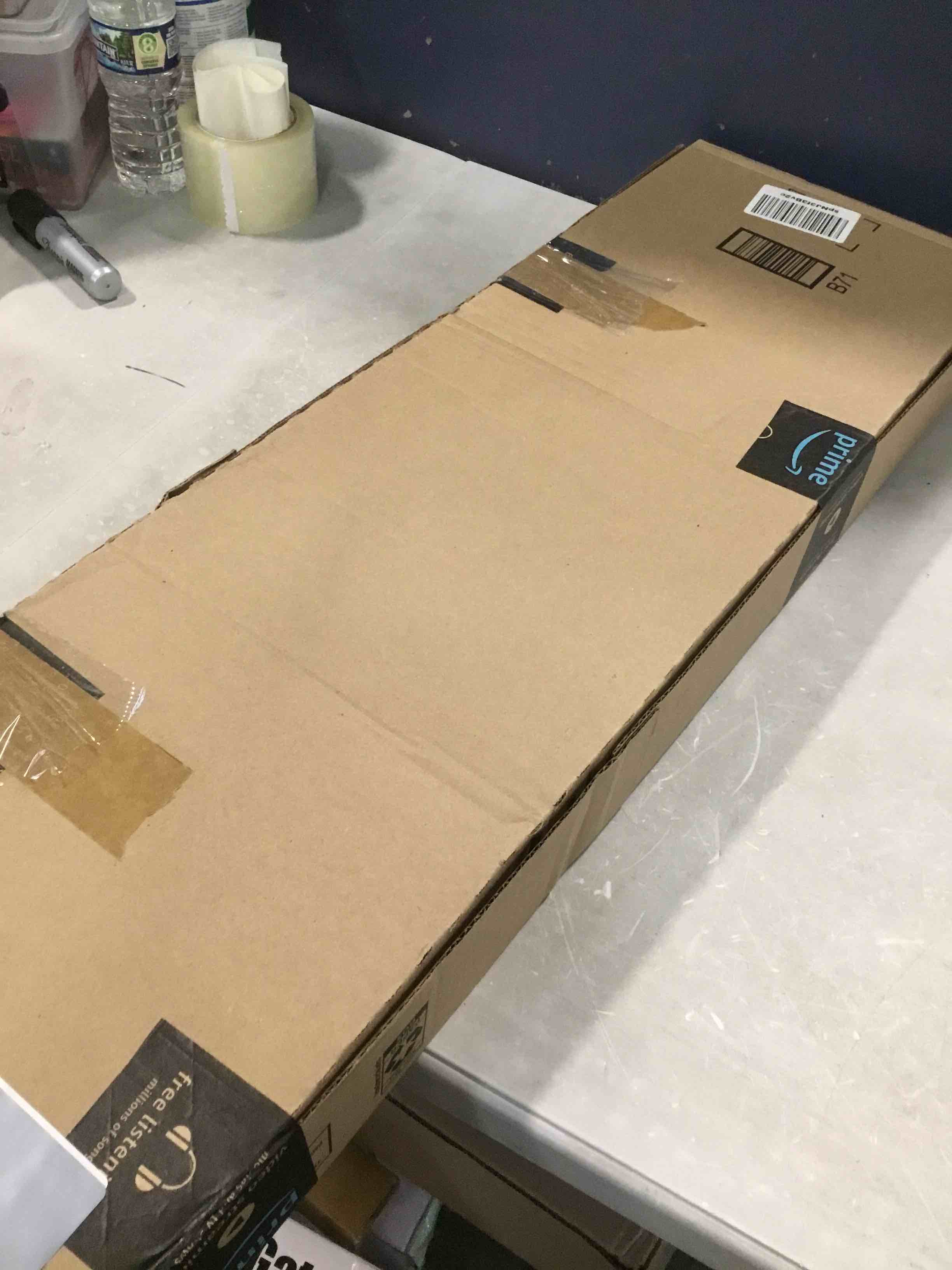 https://s3.amazonaws.com/lotting-images-prod/bidfta/RED6416003_1718453229401.jpeg