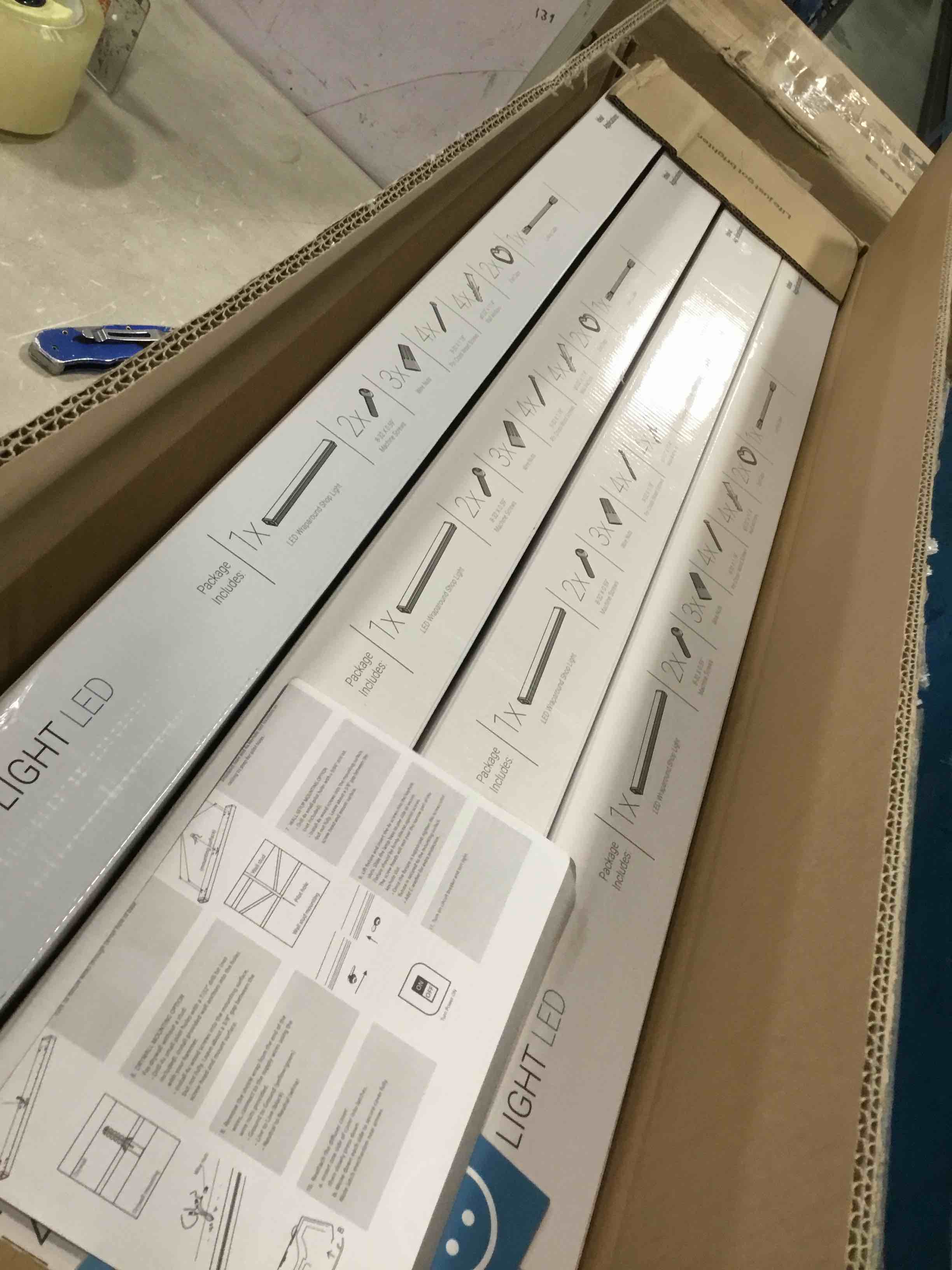https://s3.amazonaws.com/lotting-images-prod/bidfta/RED6417218_1718906373302.jpeg