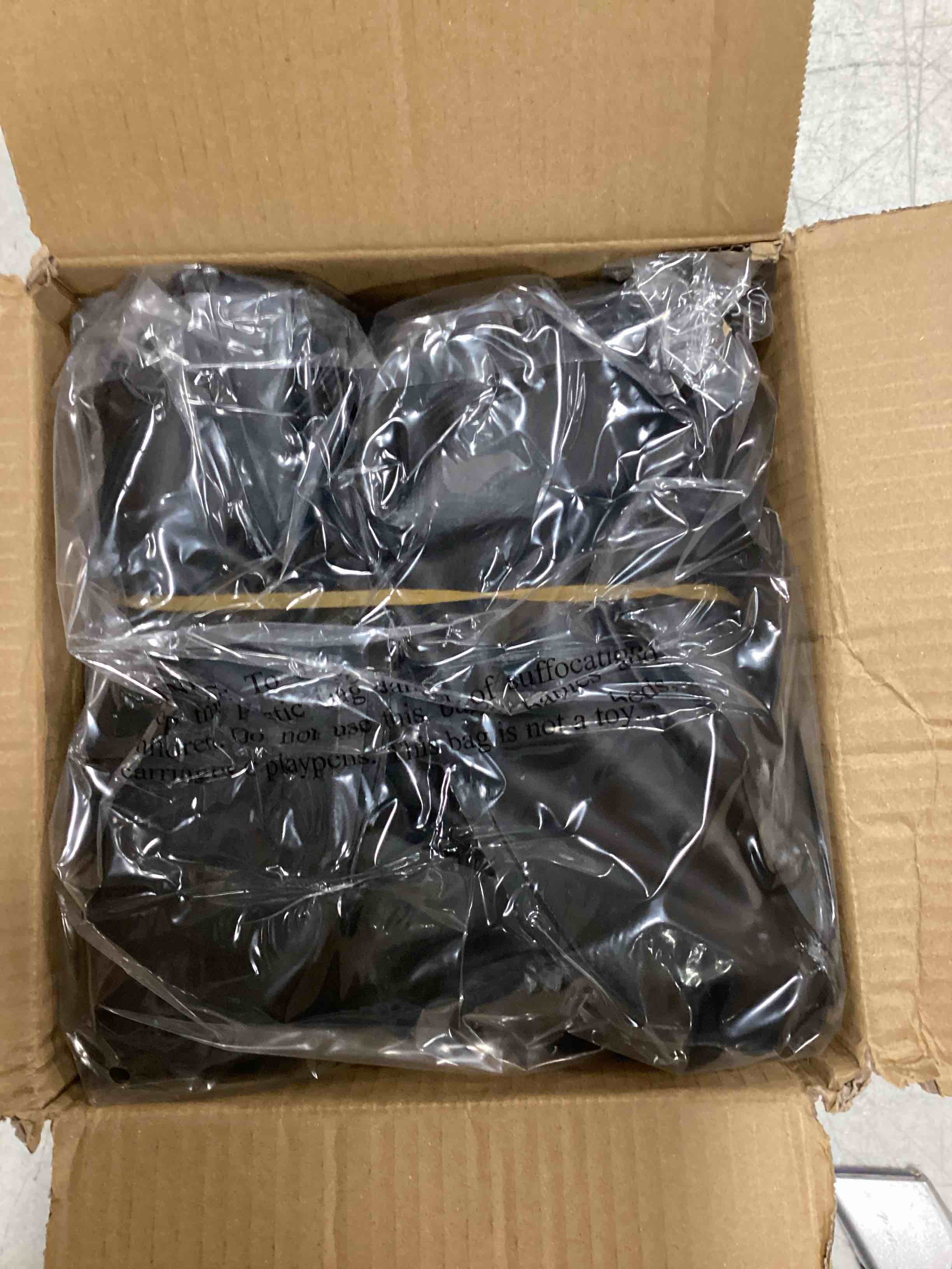 https://s3.amazonaws.com/lotting-images-prod/bidfta/RED6419012_1718337071737.jpeg