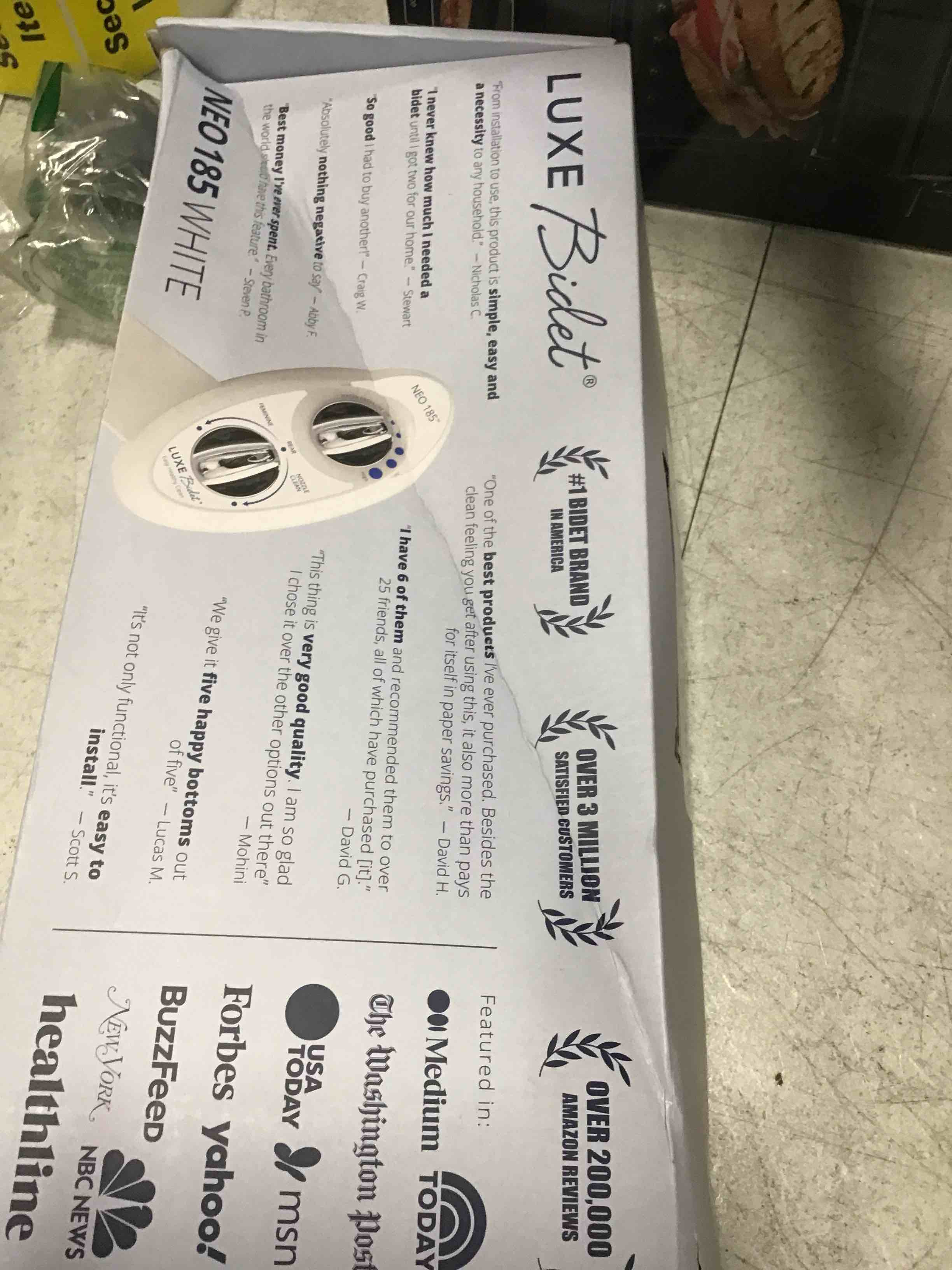 https://s3.amazonaws.com/lotting-images-prod/bidfta/RED6419784_1718651733516.jpeg