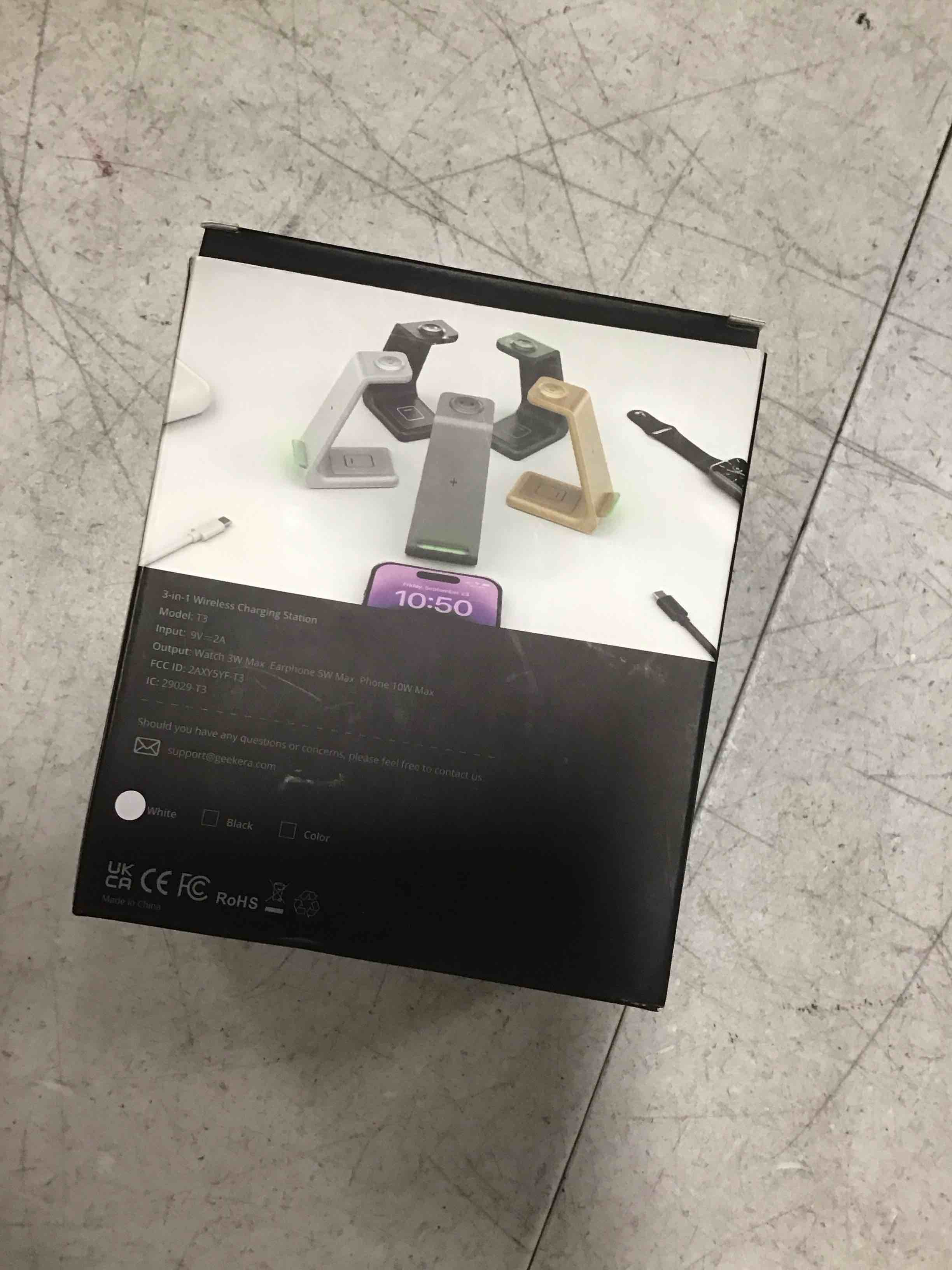 https://s3.amazonaws.com/lotting-images-prod/bidfta/RED6419797_1718653574503.jpeg