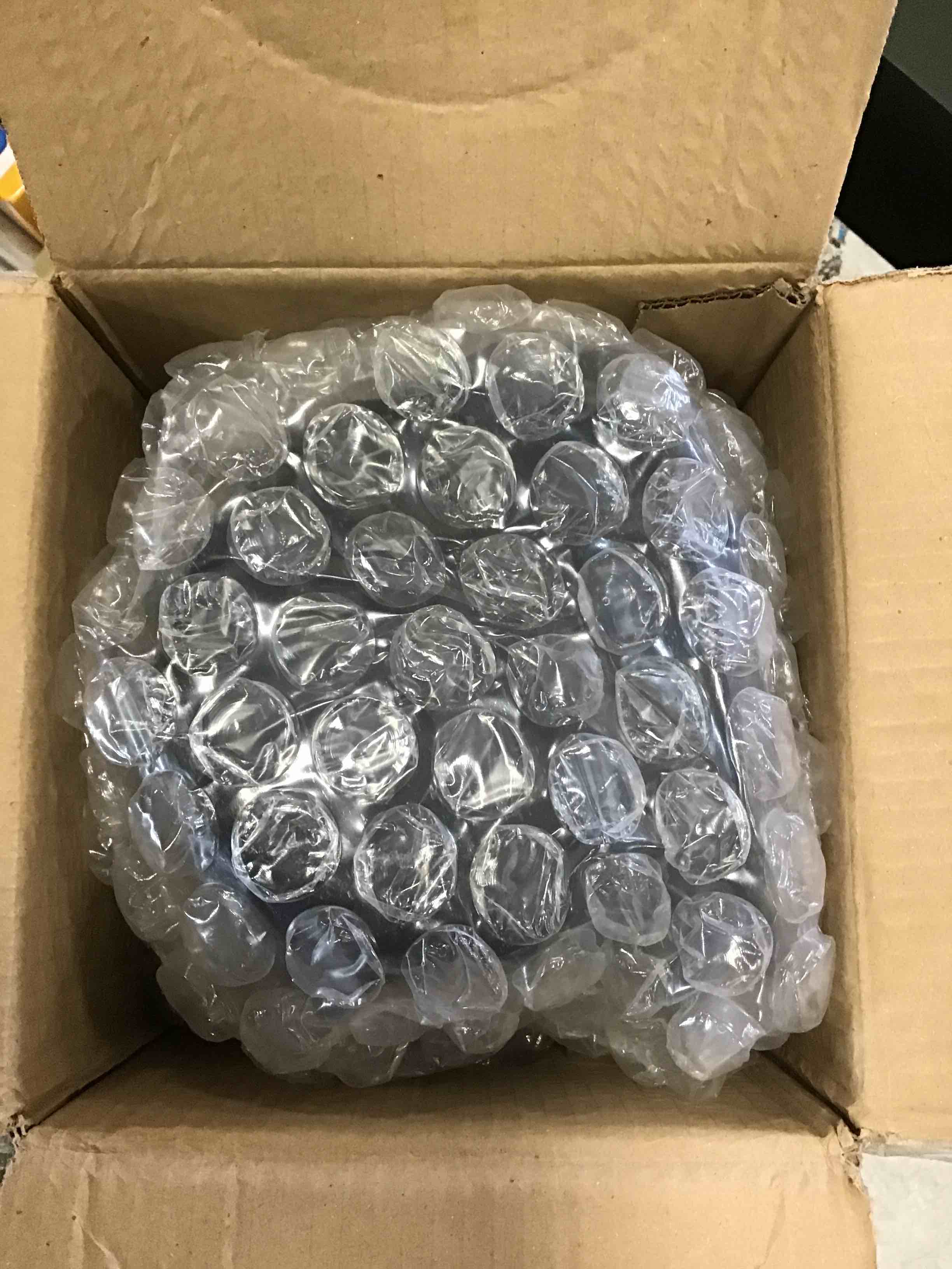 https://s3.amazonaws.com/lotting-images-prod/bidfta/RED6419826_1718658777394.jpeg