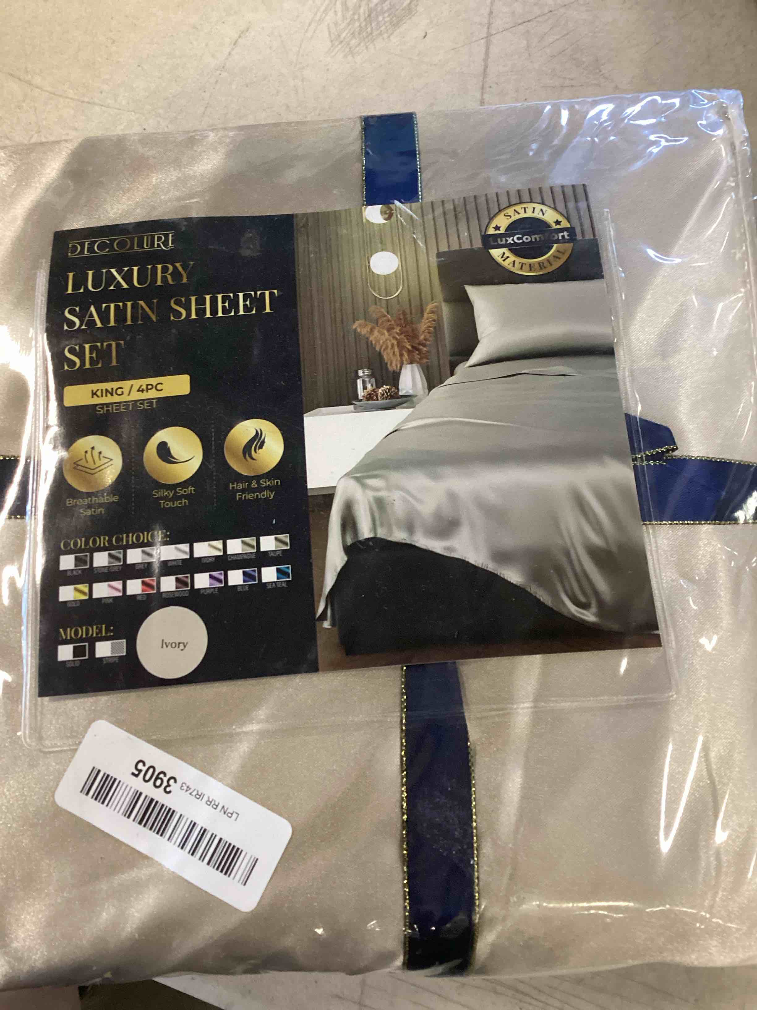 https://s3.amazonaws.com/lotting-images-prod/bidfta/RED6420533_1718305341899.jpeg