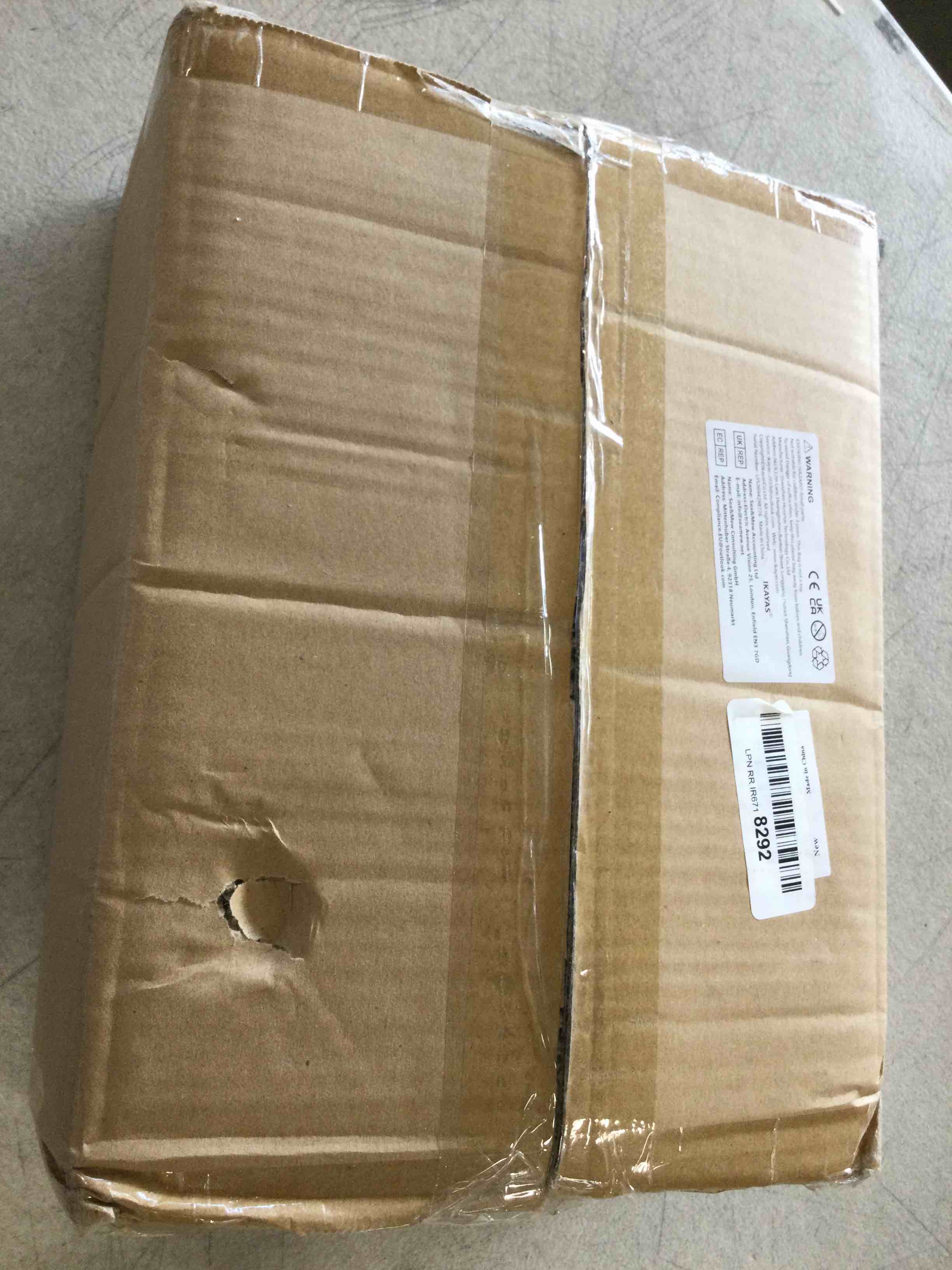 https://s3.amazonaws.com/lotting-images-prod/bidfta/RED6420946_1718452854150.jpeg