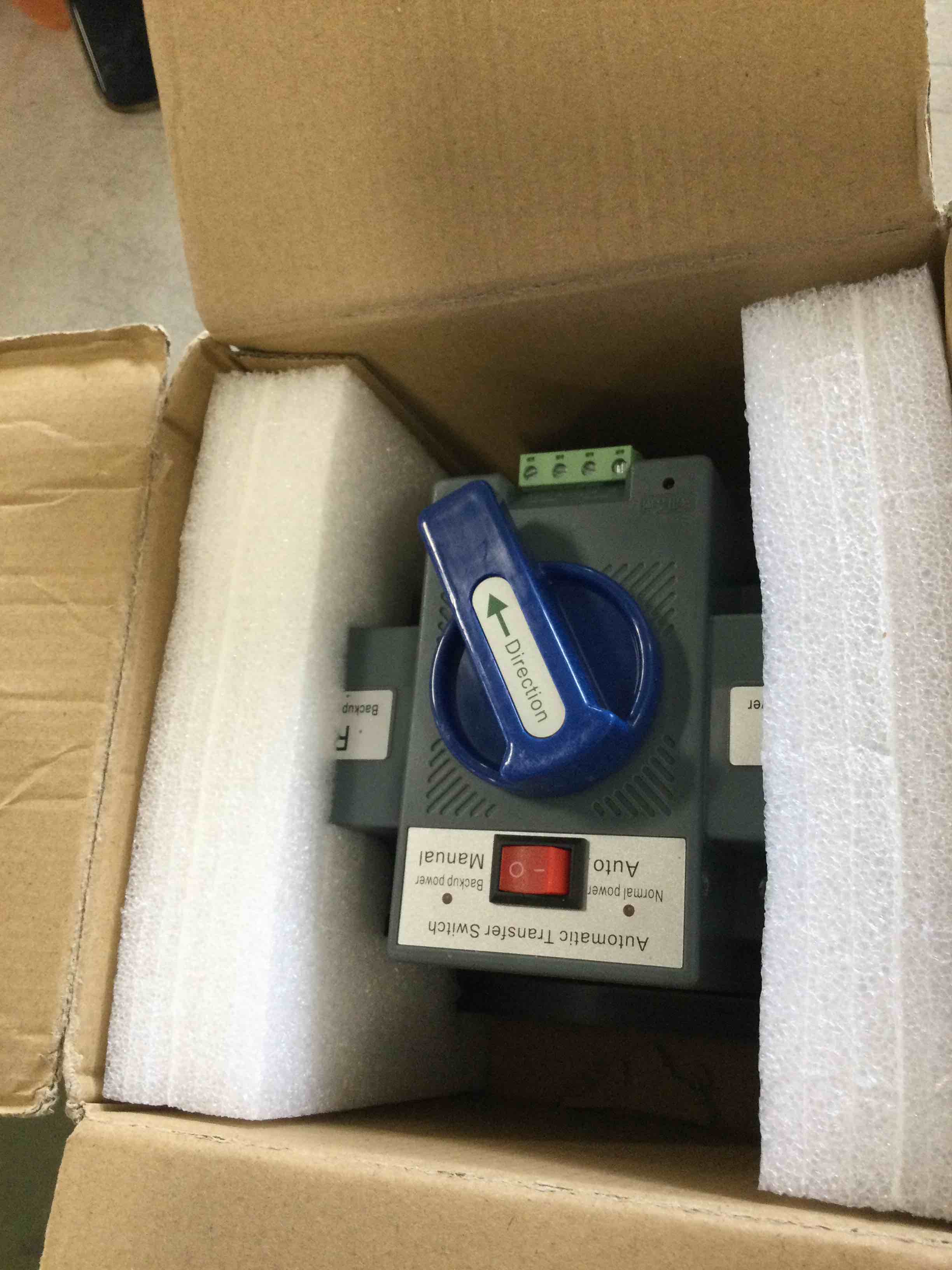 https://s3.amazonaws.com/lotting-images-prod/bidfta/RED6420963_1718453870678.jpeg