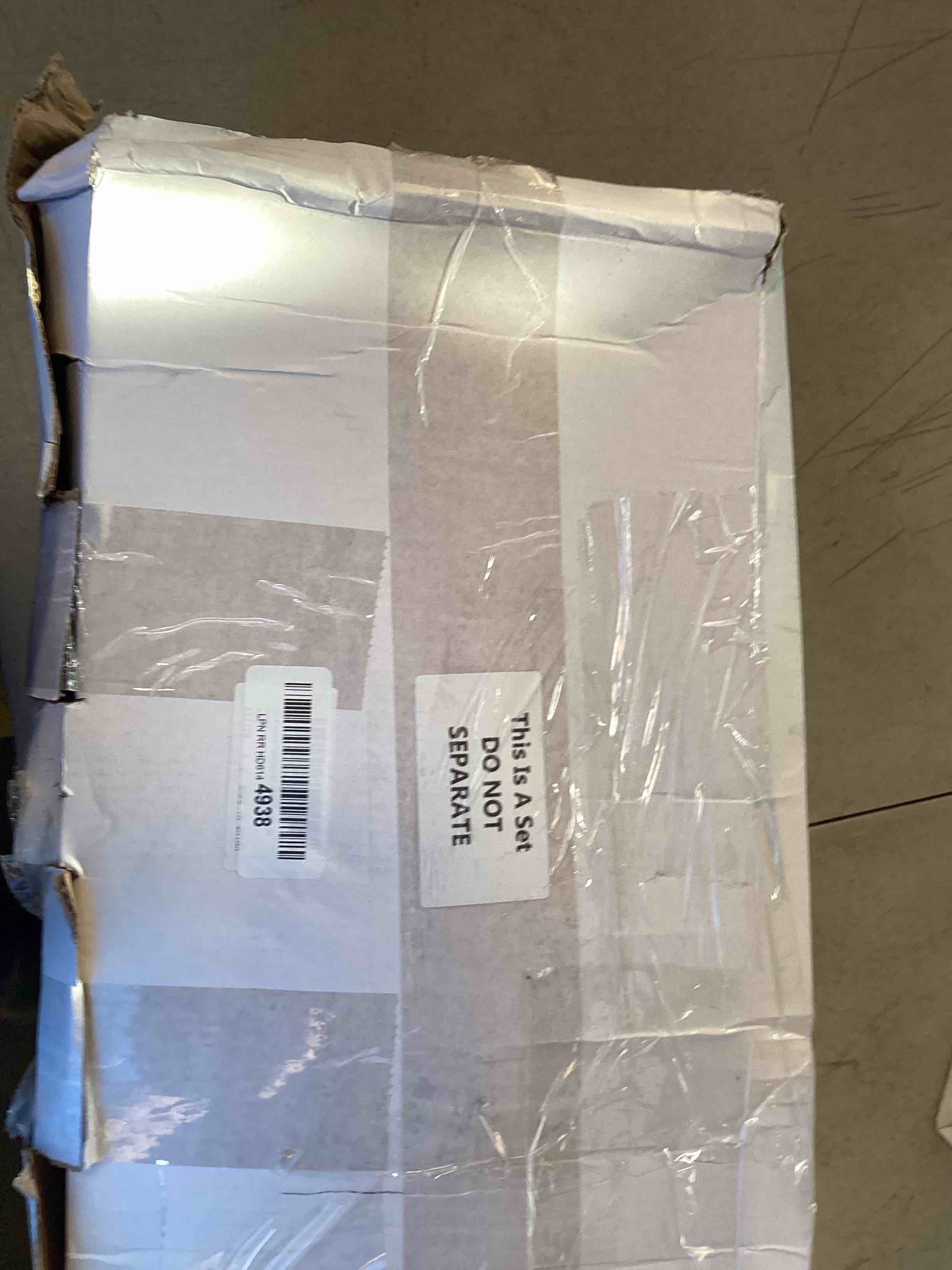 https://s3.amazonaws.com/lotting-images-prod/bidfta/RED6422207_1718450979953.jpeg