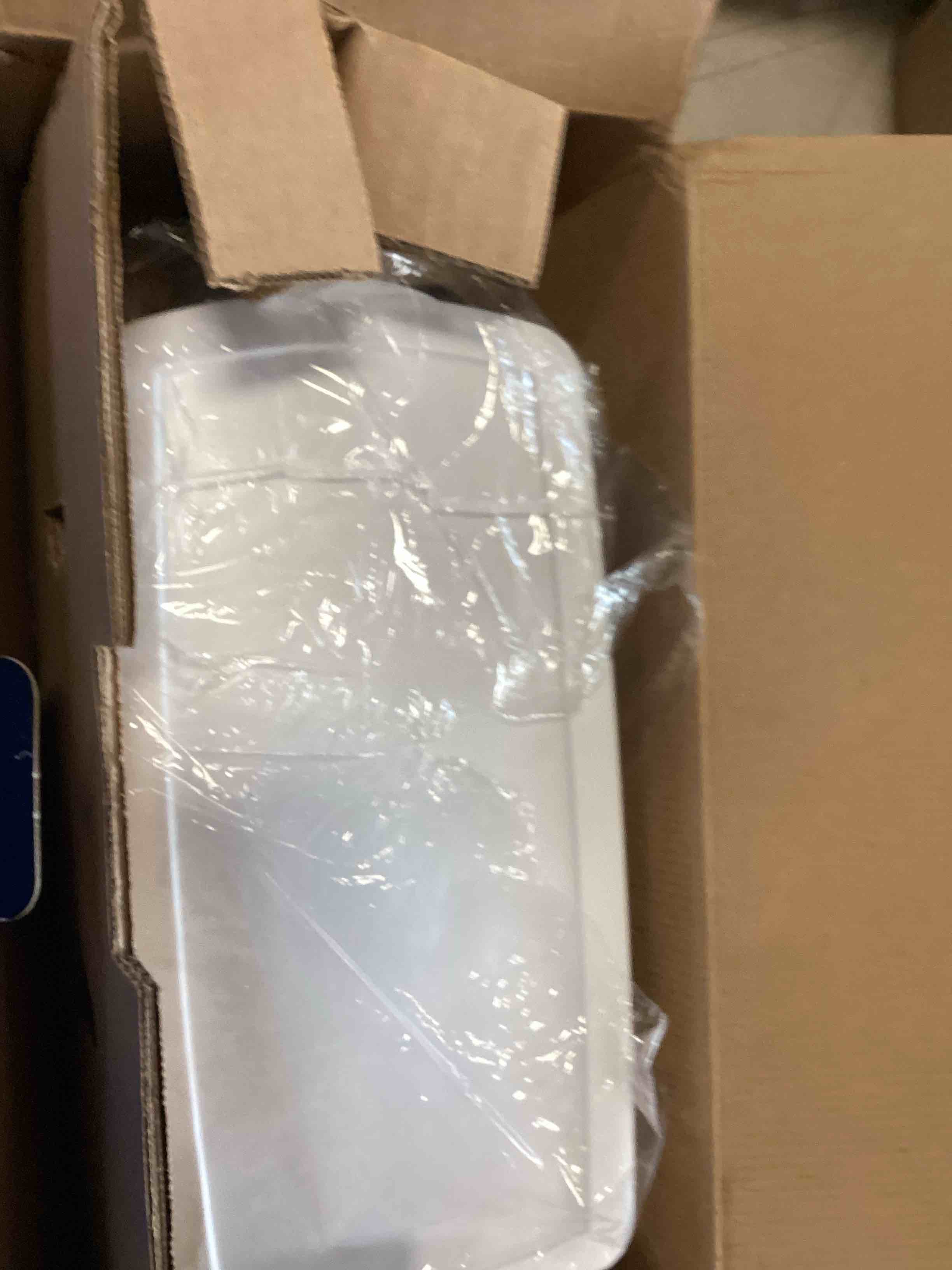 https://s3.amazonaws.com/lotting-images-prod/bidfta/RED6422239_1718453816823.jpeg