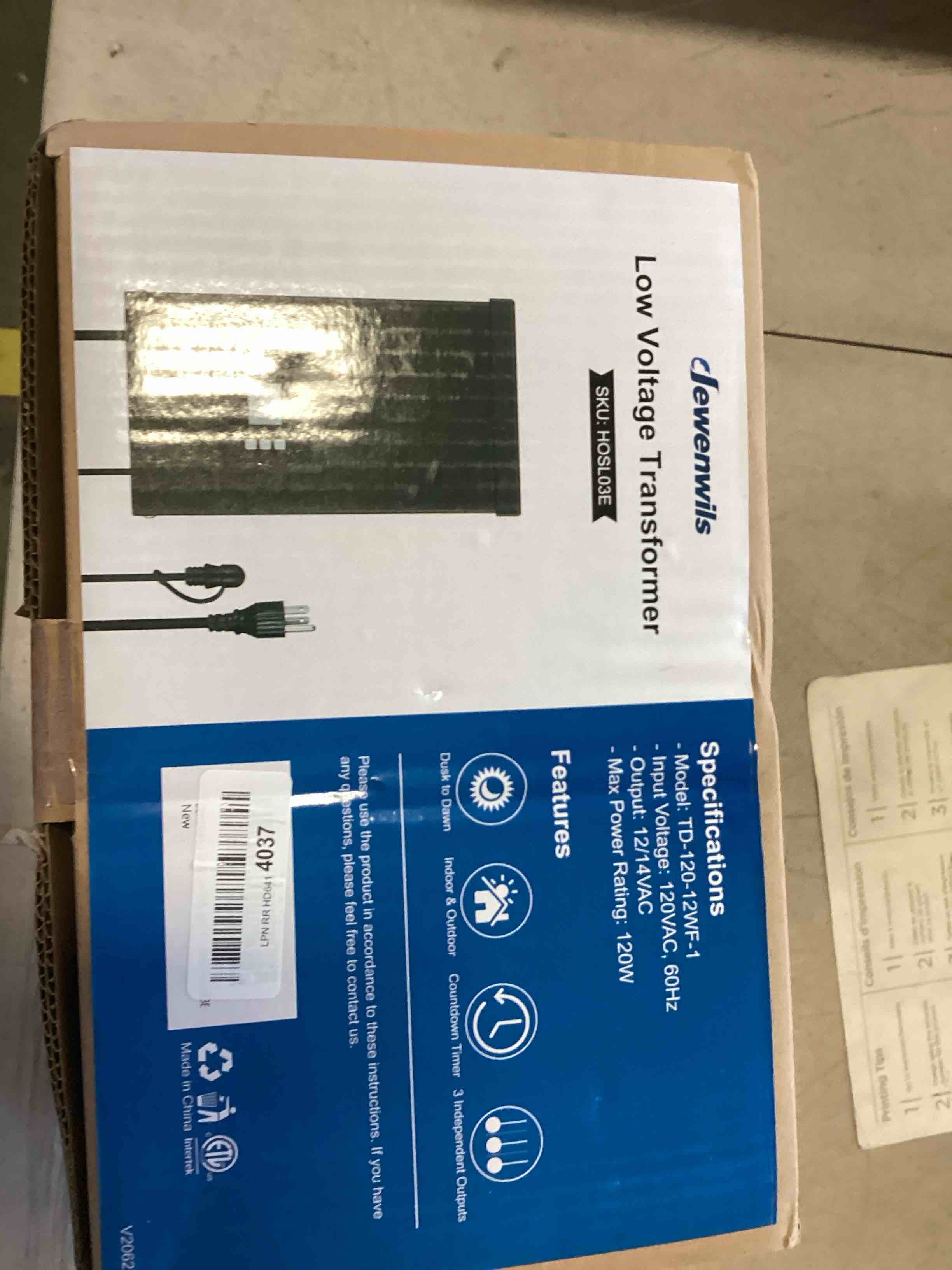 https://s3.amazonaws.com/lotting-images-prod/bidfta/RED6422278_1718458869726.jpeg