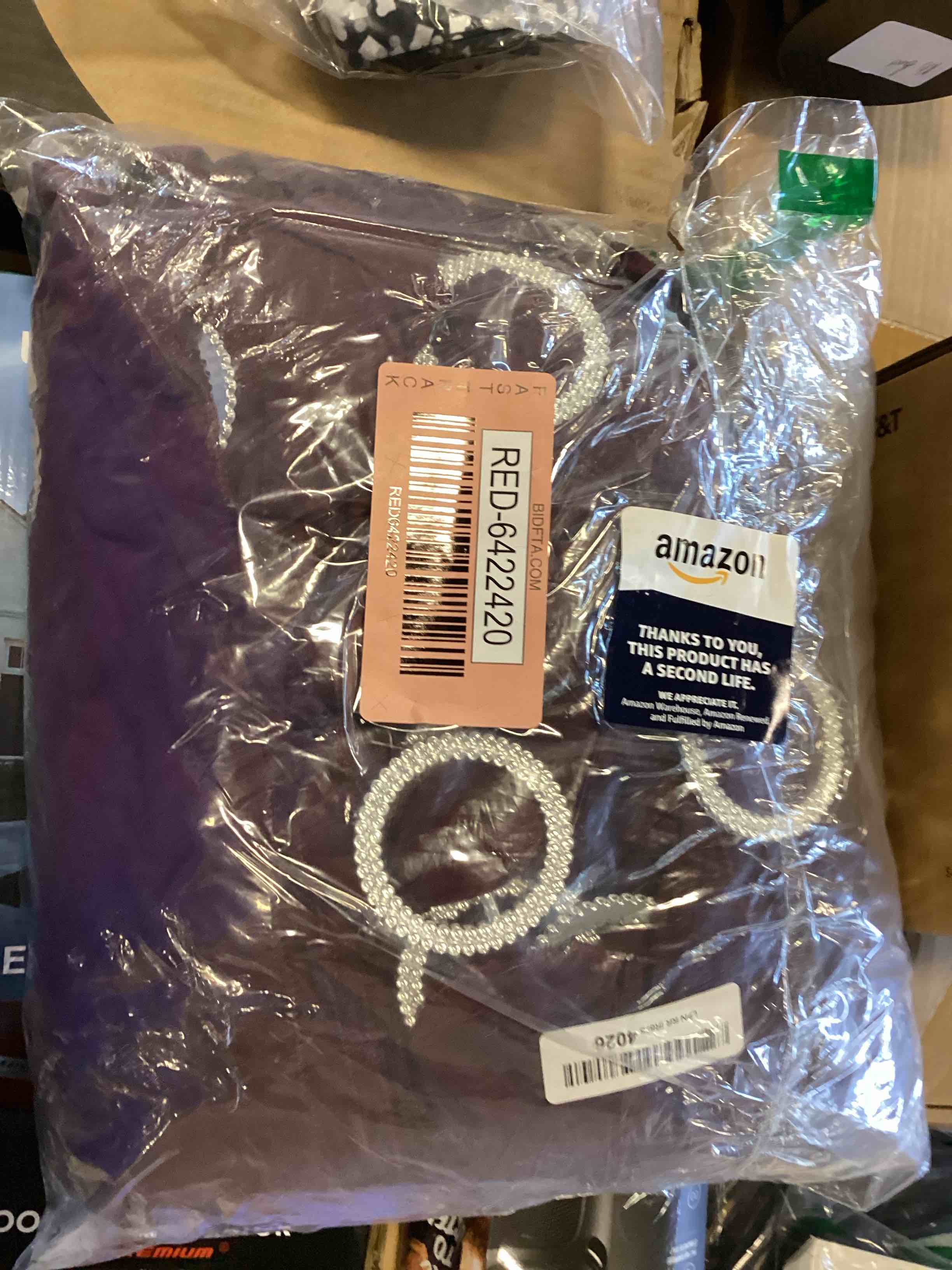 https://s3.amazonaws.com/lotting-images-prod/bidfta/RED6422420_1718476945887.jpeg