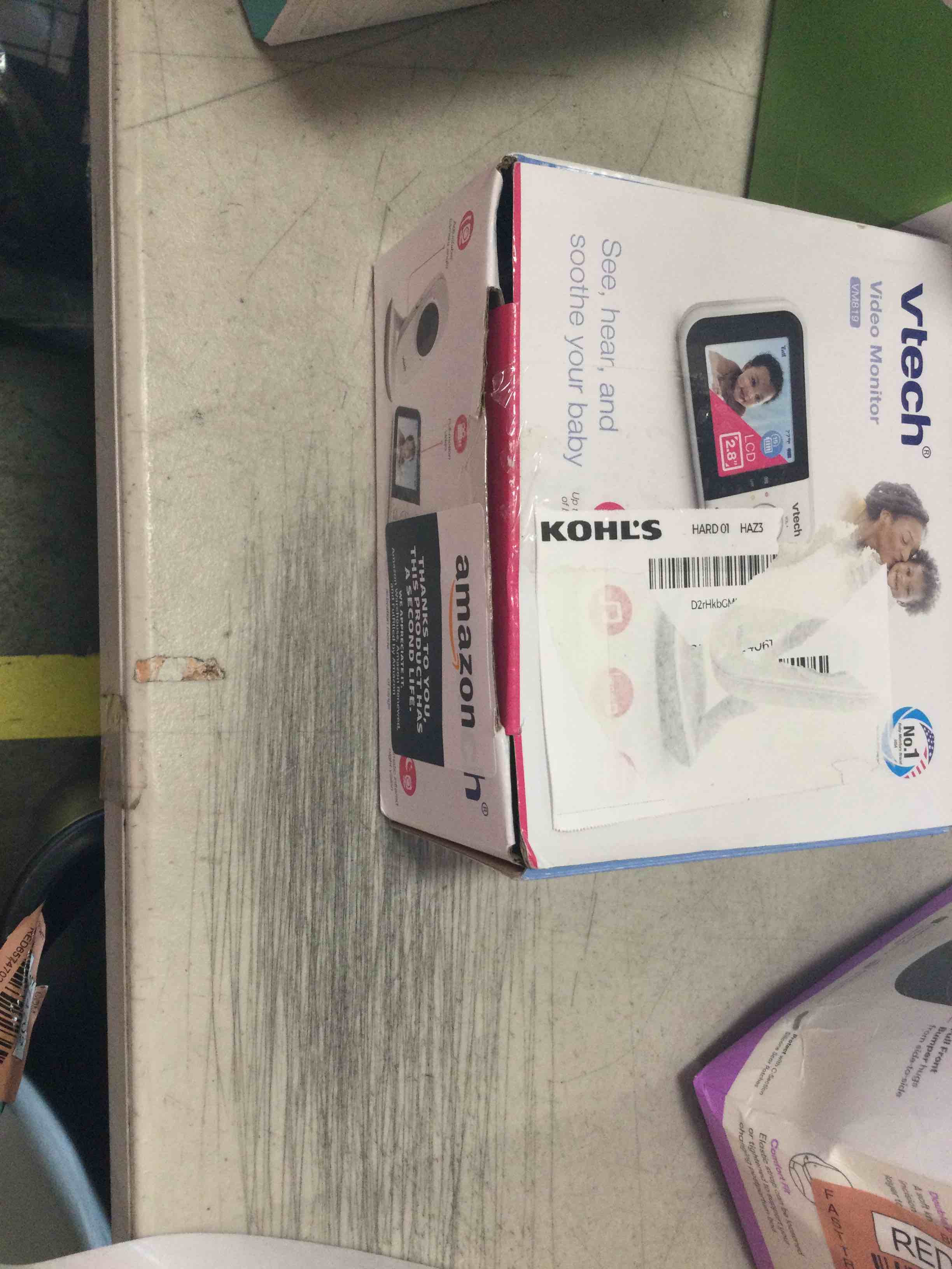 https://s3.amazonaws.com/lotting-images-prod/bidfta/RED6423275_1718886391608.jpeg