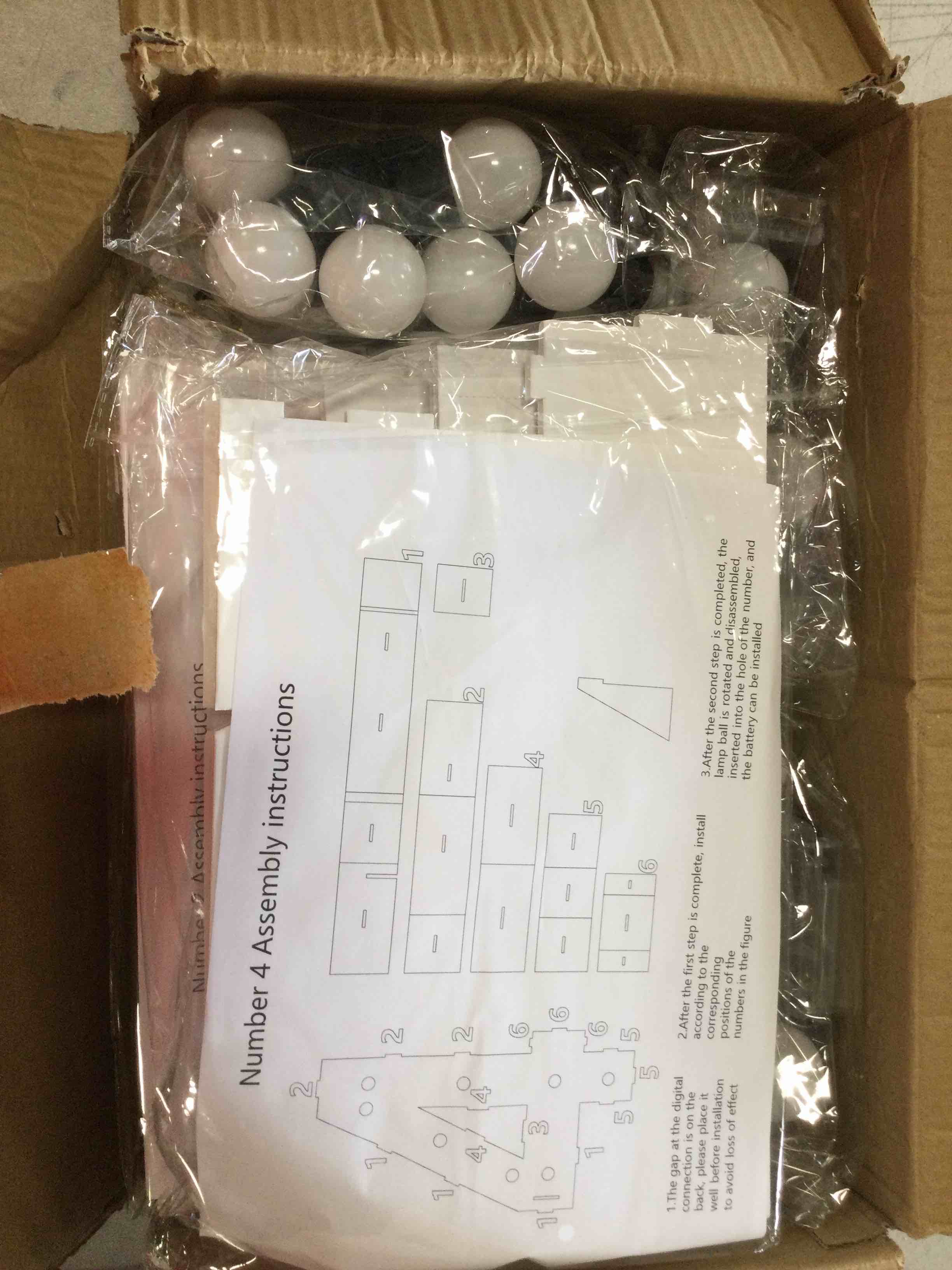 https://s3.amazonaws.com/lotting-images-prod/bidfta/RED6423320_1718890178226.jpeg