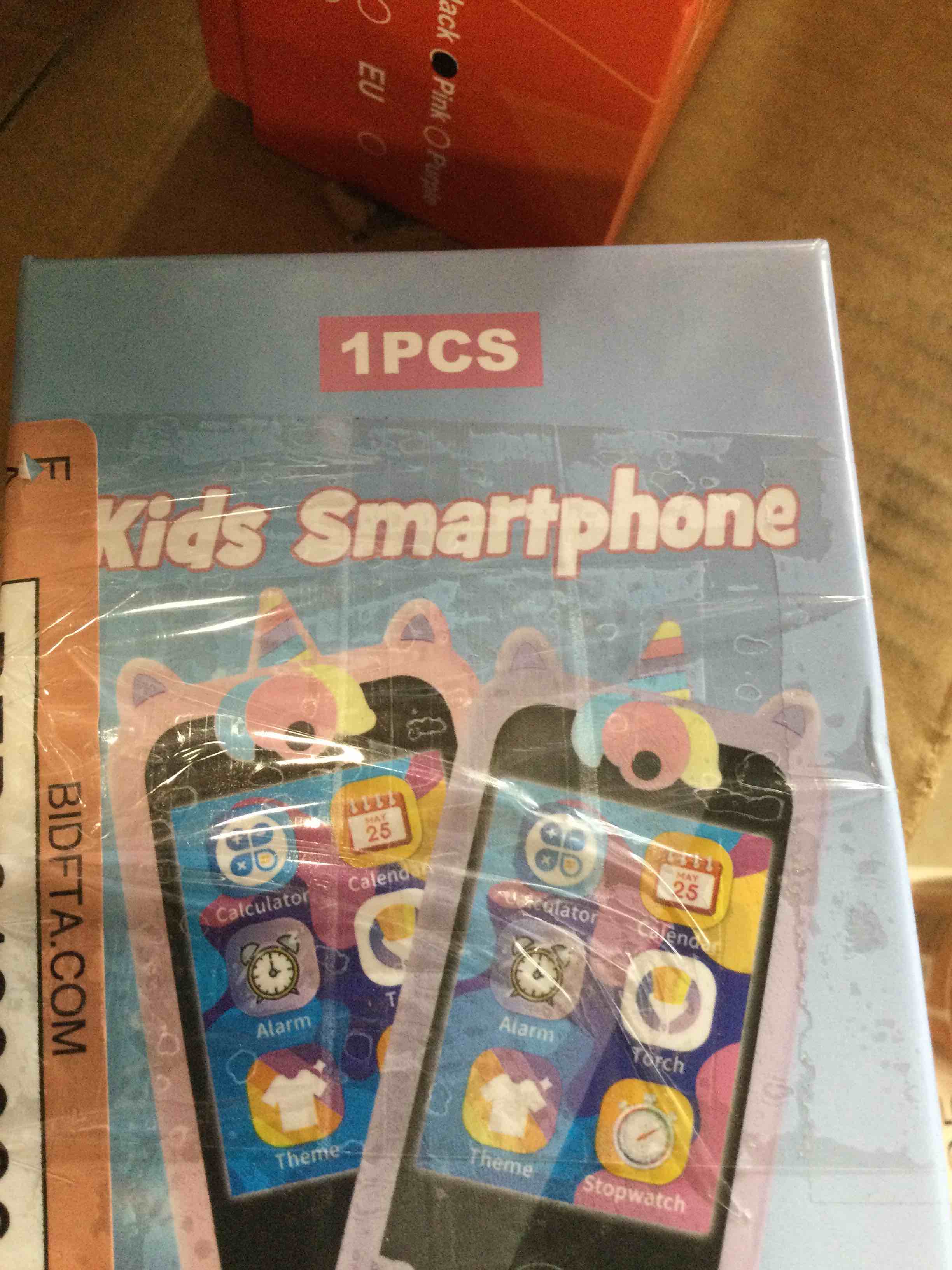 https://s3.amazonaws.com/lotting-images-prod/bidfta/RED6423328_1718893414718.jpeg