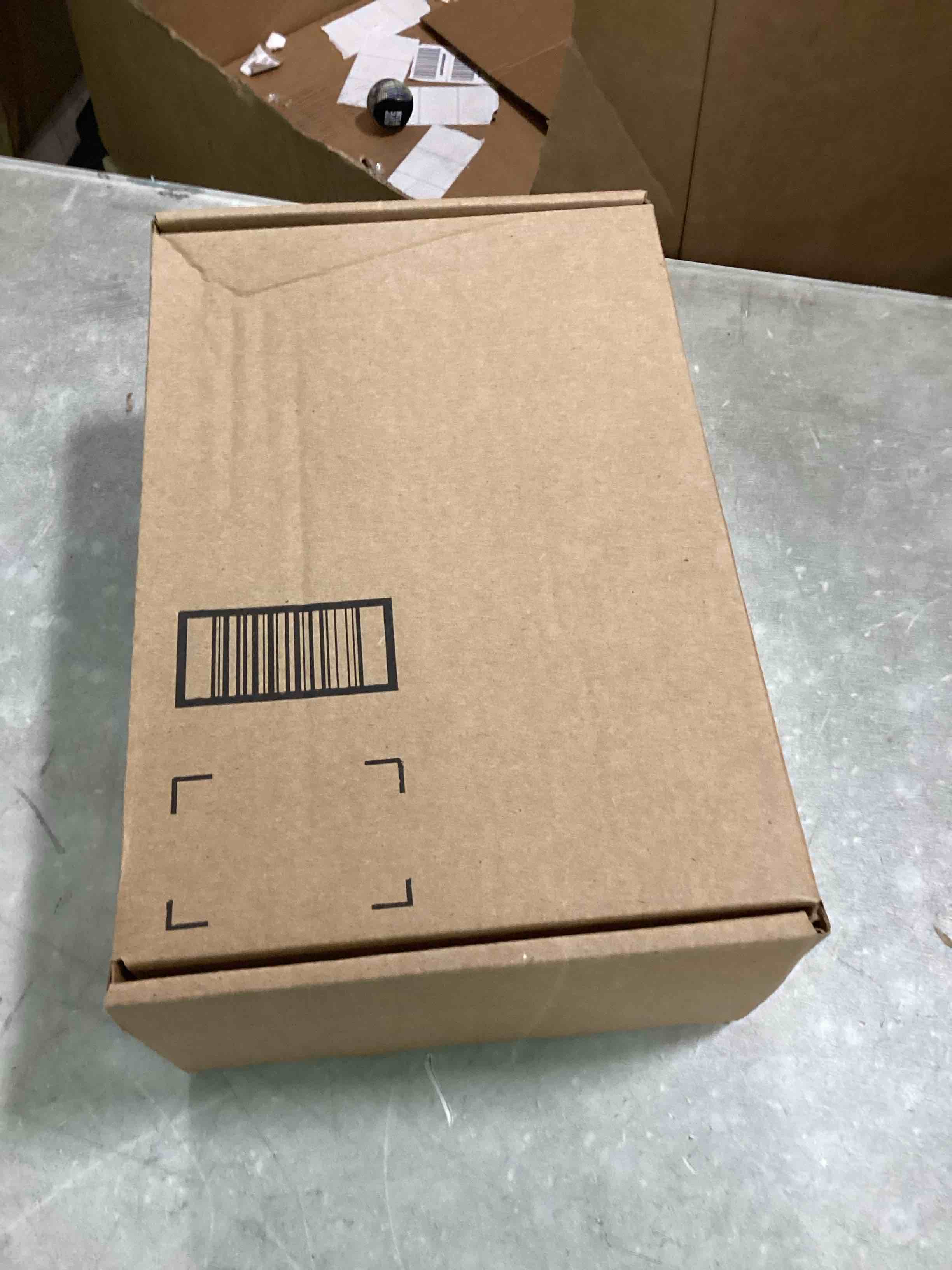 https://s3.amazonaws.com/lotting-images-prod/bidfta/RED6423847_1718653071097.jpeg