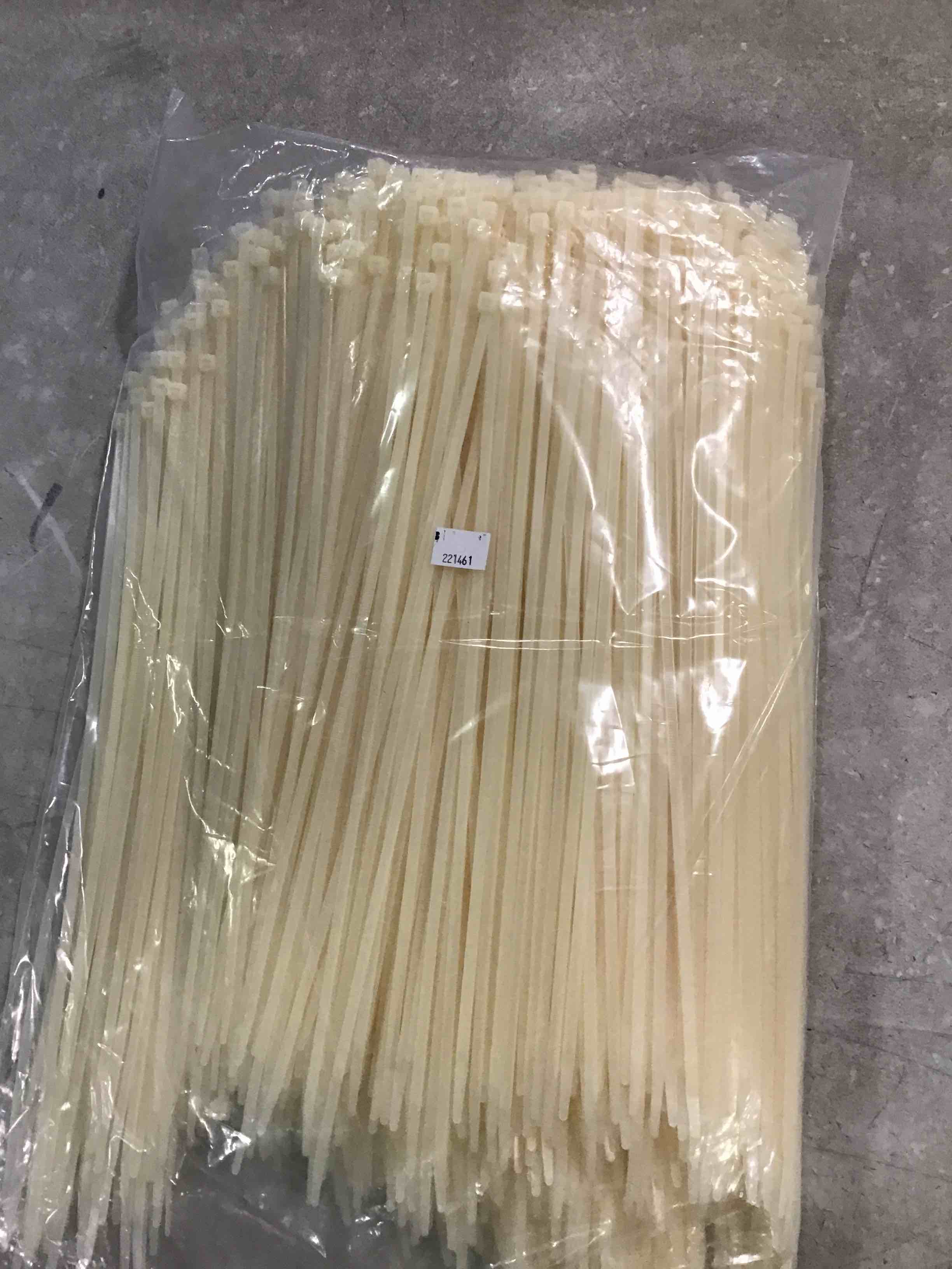 https://s3.amazonaws.com/lotting-images-prod/bidfta/RED6424763_1718994991885.jpeg