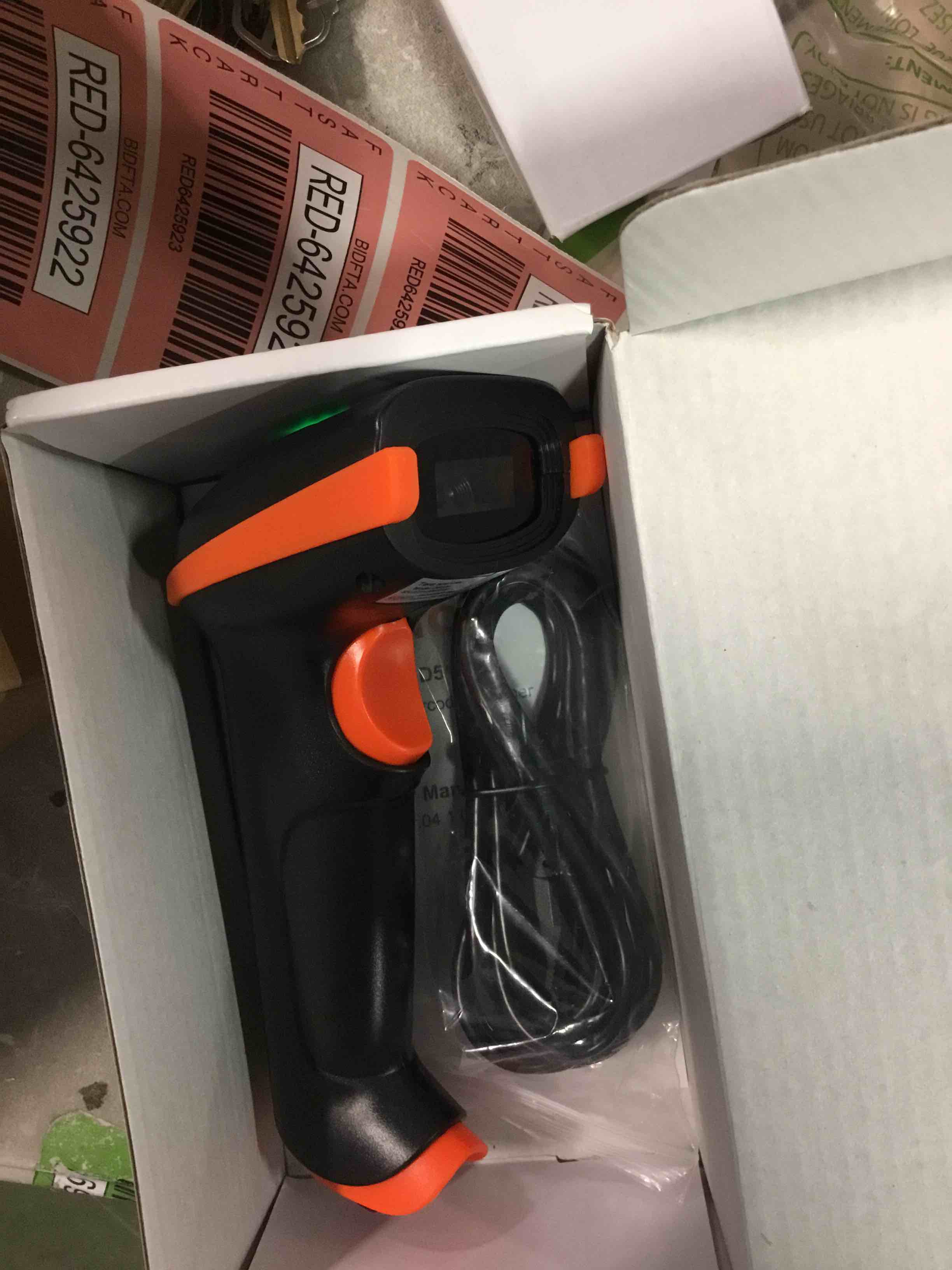 https://s3.amazonaws.com/lotting-images-prod/bidfta/RED6425926_1718894406242.jpeg