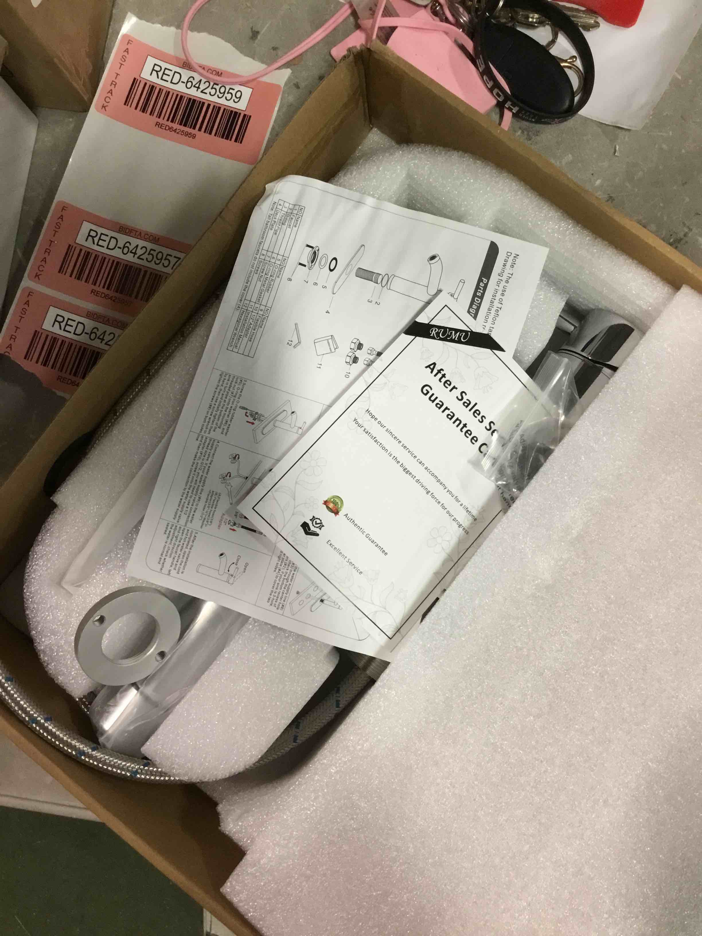 https://s3.amazonaws.com/lotting-images-prod/bidfta/RED6425968_1718897163374.jpeg