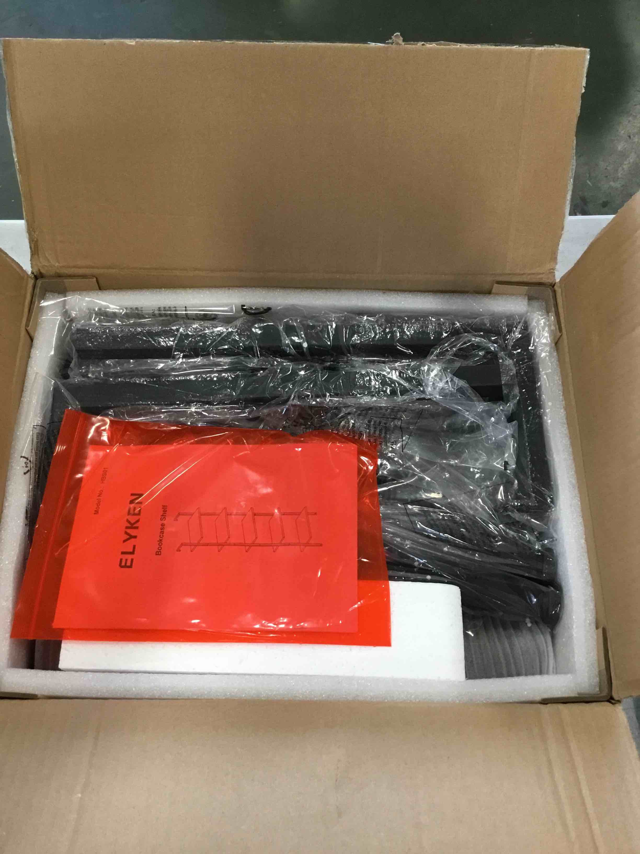 https://s3.amazonaws.com/lotting-images-prod/bidfta/RED6427491_1719255519343.jpeg