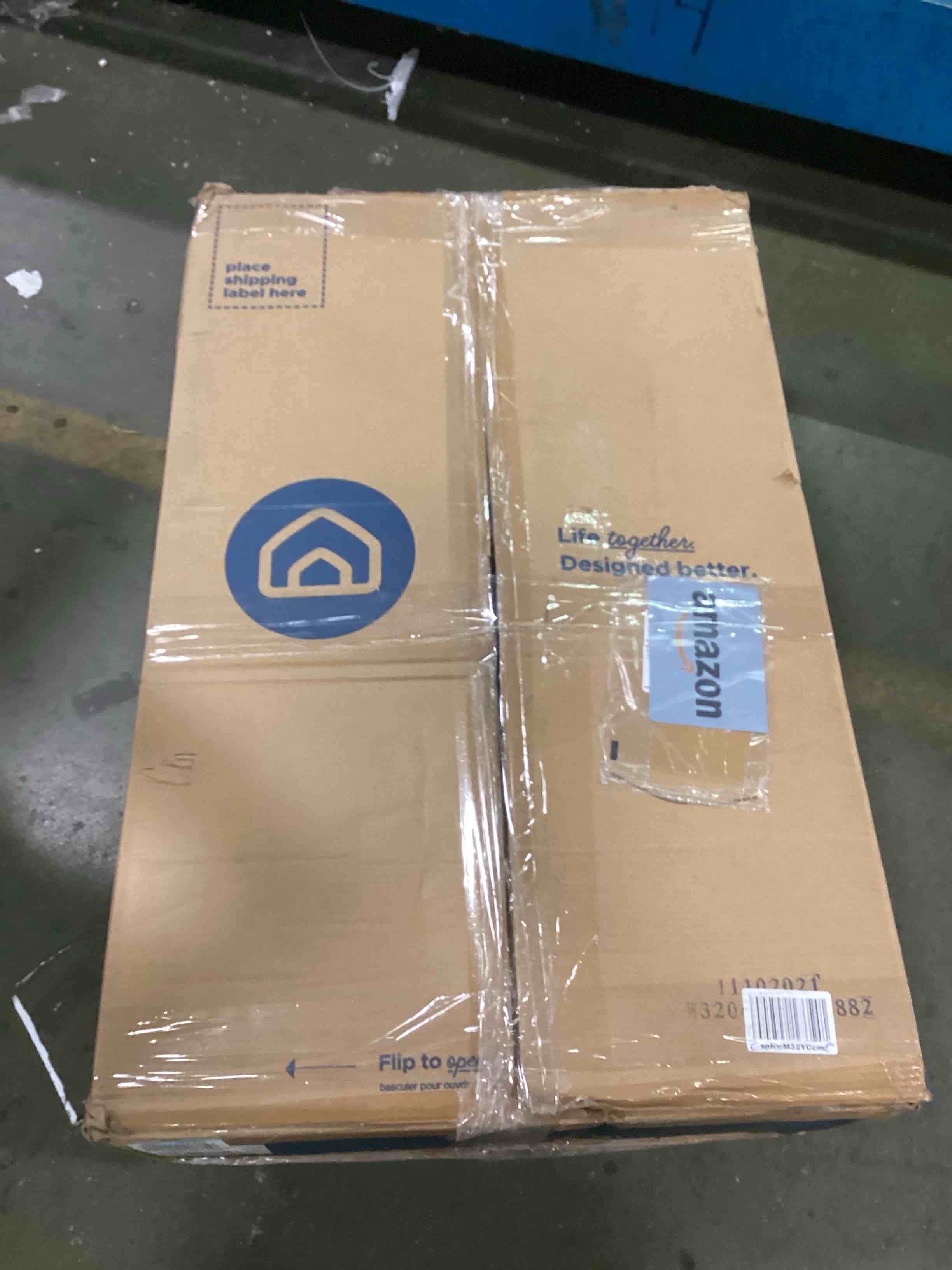https://s3.amazonaws.com/lotting-images-prod/bidfta/RED6428361_1719458976979.jpeg