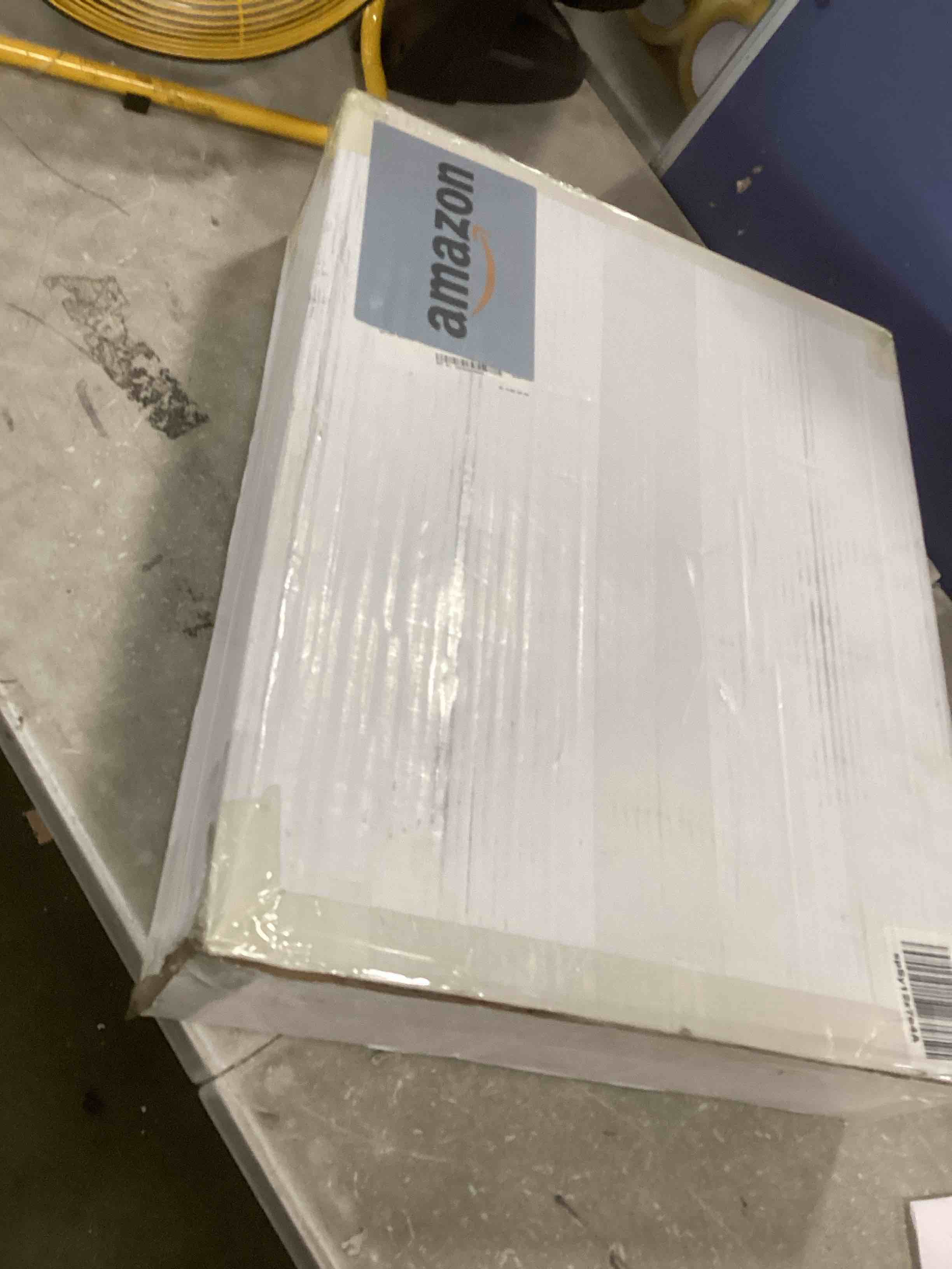 https://s3.amazonaws.com/lotting-images-prod/bidfta/RED6430855_1720007662951.jpeg